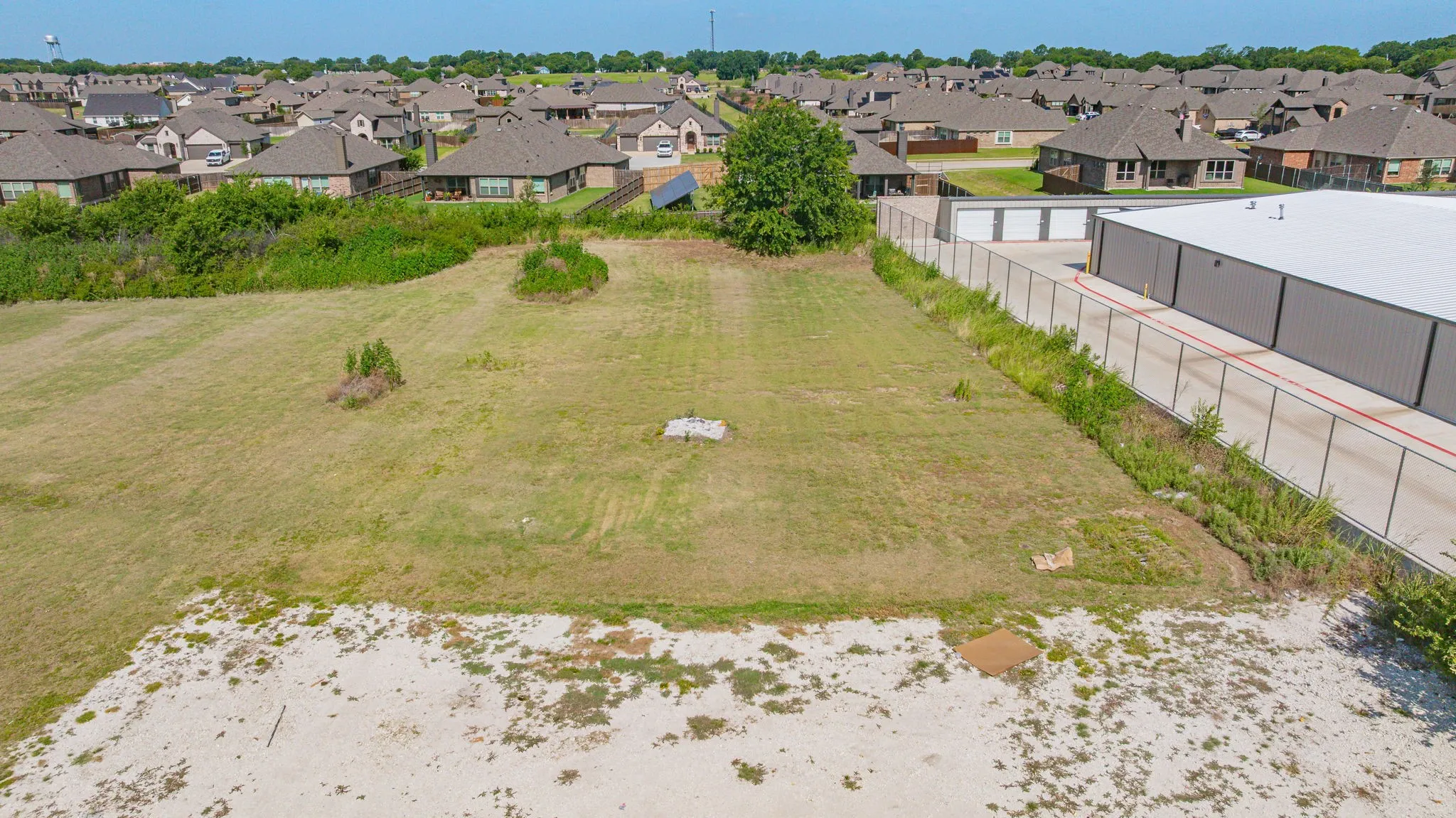Warehouse For Sale in Denton County , 930 N Highway 377, Pilot Point, Texas 76258, 0, 0, Garage spaces, 5,846 Sqft, built in 1983, Price $2,400,000, mls#21325205, Real Estate Agent in Pilot Point, Homes For Sale in Denton county, Homes For Sale in Pilot Point, Realtor in Pilot Point Texas, Real Estate Brokerage Independent Realty Texas, Luminita Cordes Realtor