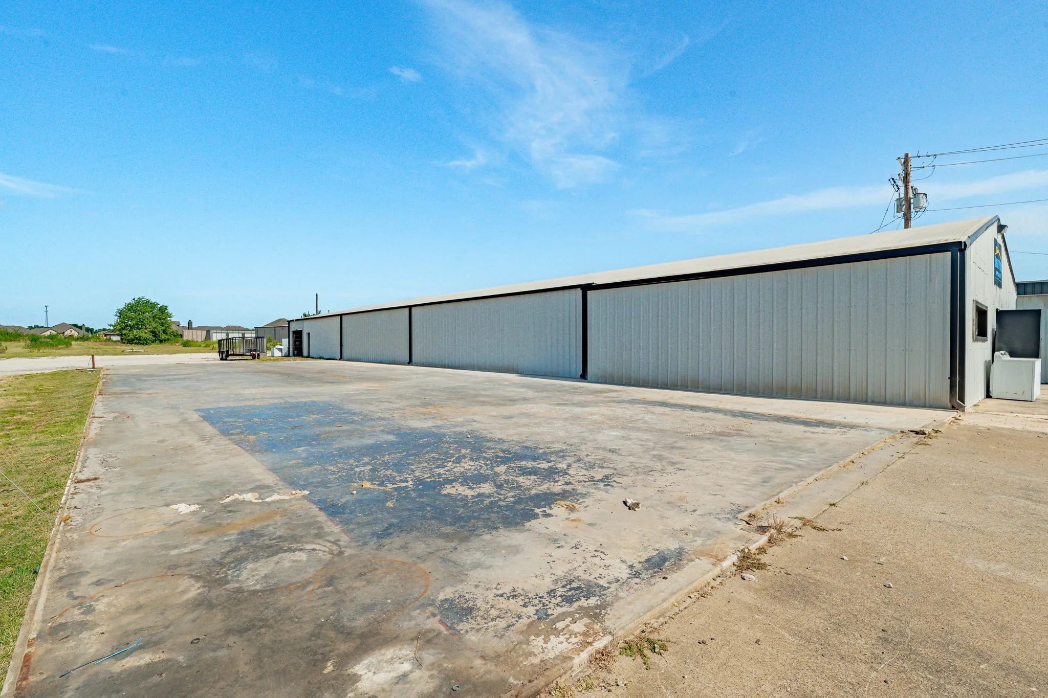 Warehouse For Sale in Denton County , 930 N Highway 377, Pilot Point, Texas 76258, 0, 0, Garage spaces, 5,846 Sqft, built in 1983, Price $2,400,000, mls#21325205, Real Estate Agent in Pilot Point, Homes For Sale in Denton county, Homes For Sale in Pilot Point, Realtor in Pilot Point Texas, Real Estate Brokerage Independent Realty Texas, Luminita Cordes Realtor