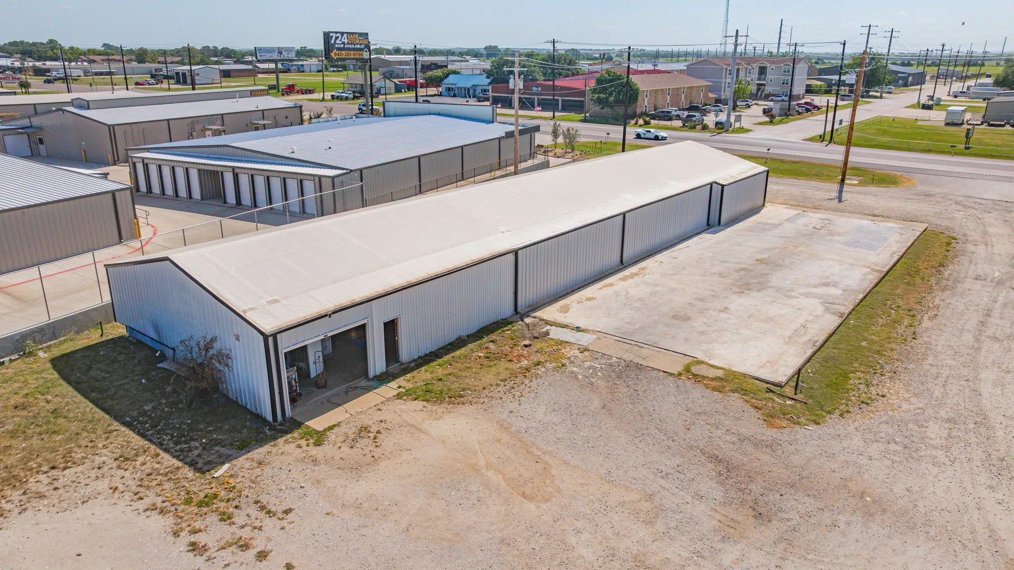 Warehouse For Sale in Denton County , 930 N Highway 377, Pilot Point, Texas 76258, 0, 0, Garage spaces, 5,846 Sqft, built in 1983, Price $2,400,000, mls#21325205, Real Estate Agent in Pilot Point, Homes For Sale in Denton county, Homes For Sale in Pilot Point, Realtor in Pilot Point Texas, Real Estate Brokerage Independent Realty Texas, Luminita Cordes Realtor