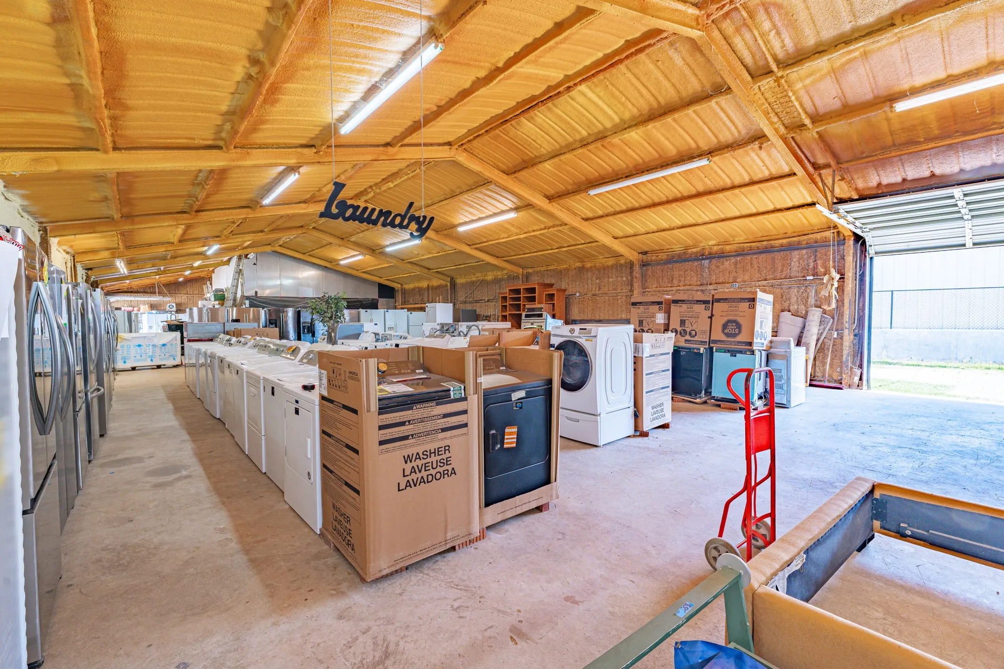 Warehouse For Sale in Denton County , 930 N Highway 377, Pilot Point, Texas 76258, 0, 0, Garage spaces, 5,846 Sqft, built in 1983, Price $2,400,000, mls#21325205, Real Estate Agent in Pilot Point, Homes For Sale in Denton county, Homes For Sale in Pilot Point, Realtor in Pilot Point Texas, Real Estate Brokerage Independent Realty Texas, Luminita Cordes Realtor