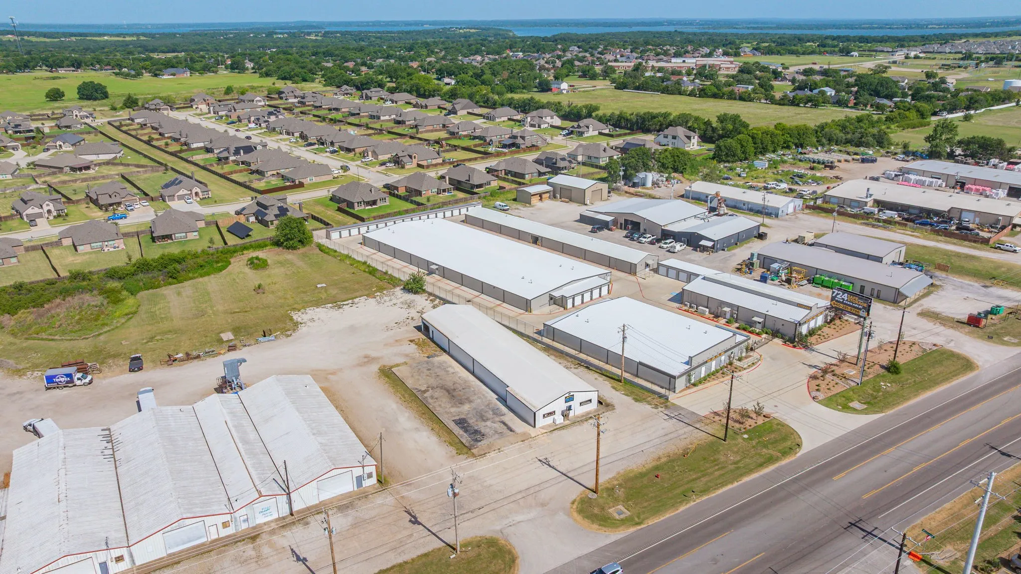 Warehouse For Sale in Denton County , 930 N Highway 377, Pilot Point, Texas 76258, 0, 0, Garage spaces, 5,846 Sqft, built in 1983, Price $2,400,000, mls#21325205, Real Estate Agent in Pilot Point, Homes For Sale in Denton county, Homes For Sale in Pilot Point, Realtor in Pilot Point Texas, Real Estate Brokerage Independent Realty Texas, Luminita Cordes Realtor