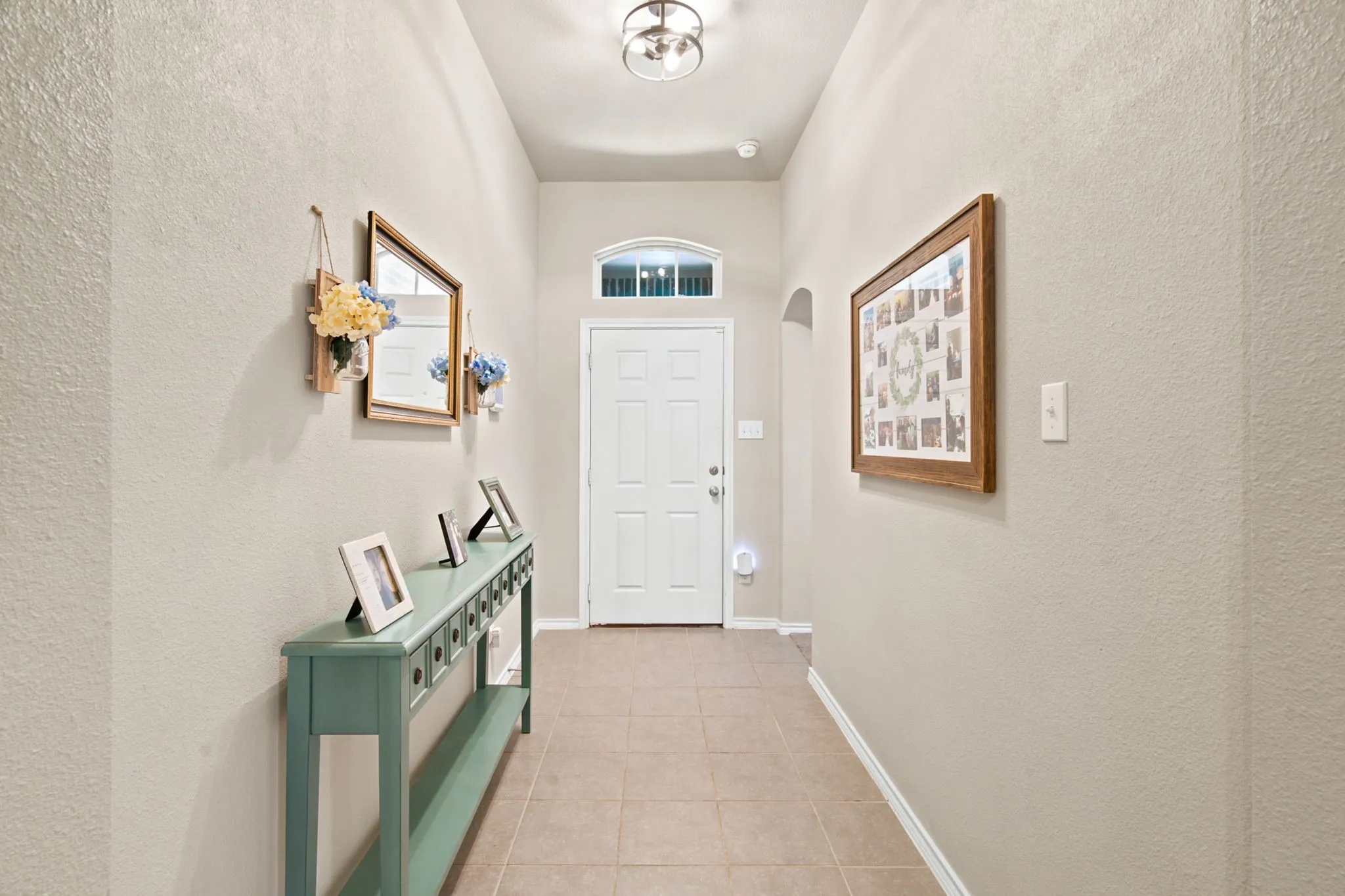 Single Family Residence For Sale in Denton County , 3901 Kensington Drive, Sanger, Texas 76266, 4 Bedroom, 2 Bathroom, 2 Garage spaces, 1,943 Sqft, built in 2017, mls#21337633, Real Estate Agent in Sanger, Homes For Sale in Denton county, Homes For Sale in Sanger, Realtor in Sanger Texas, Real Estate Brokerage Independent Realty Texas, Luminita Cordes Realtor