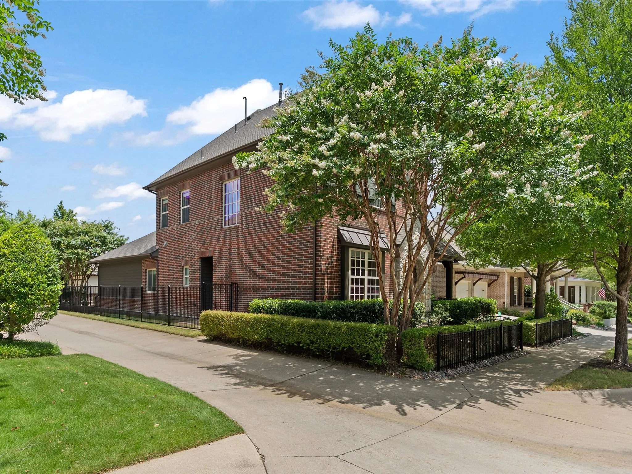 Single Family Residence For Sale in Collin County , 7204 Cheltenham Avenue, Mc Kinney, Texas 75071, 4 Bedroom, 4 Bathroom, 2 Garage spaces, 3,387 Sqft, built in 2011, mls#21337779, Real Estate Agent in Mc Kinney, Homes For Sale in Collin county, Homes For Sale in Mc Kinney, Realtor in Mc Kinney Texas, Real Estate Brokerage Independent Realty Texas, Luminita Cordes Realtor
