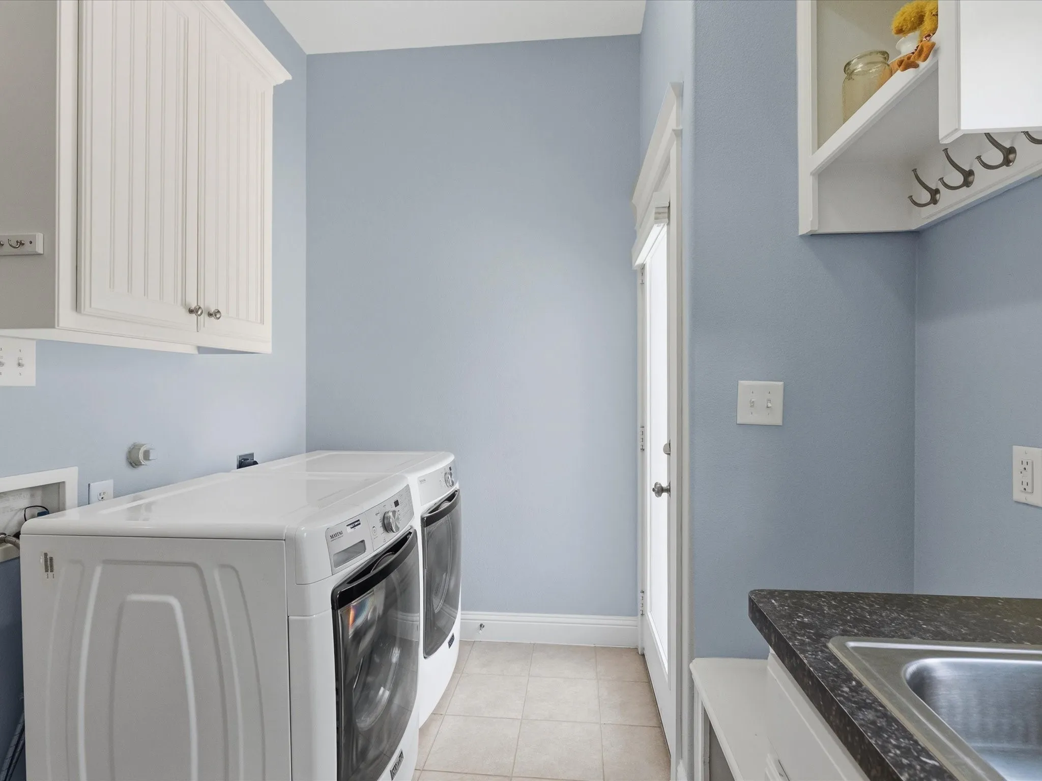 Single Family Residence For Sale in Collin County , 7204 Cheltenham Avenue, Mc Kinney, Texas 75071, 4 Bedroom, 4 Bathroom, 2 Garage spaces, 3,387 Sqft, built in 2011, mls#21337779, Real Estate Agent in Mc Kinney, Homes For Sale in Collin county, Homes For Sale in Mc Kinney, Realtor in Mc Kinney Texas, Real Estate Brokerage Independent Realty Texas, Luminita Cordes Realtor