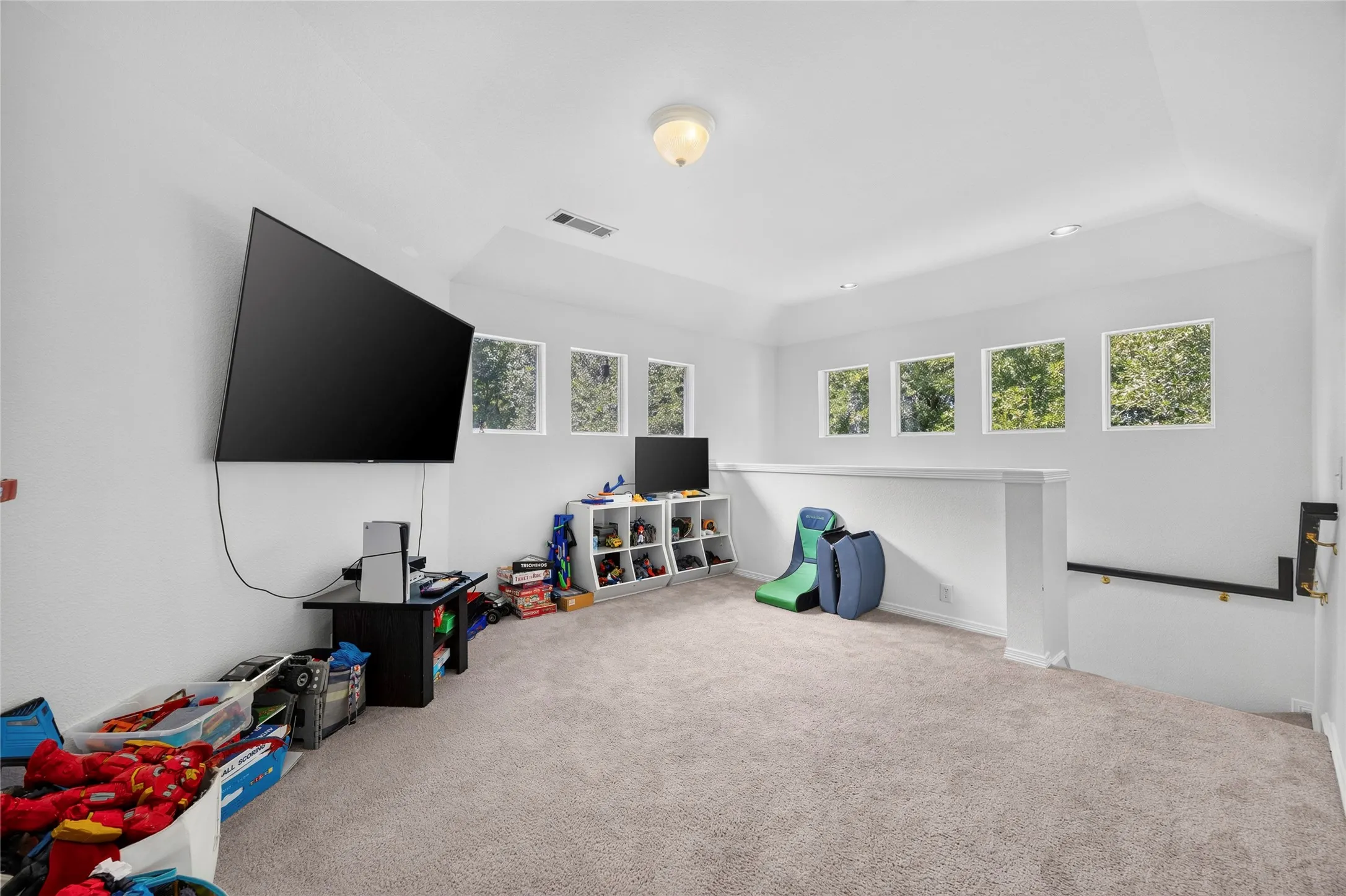 another home office or kids study