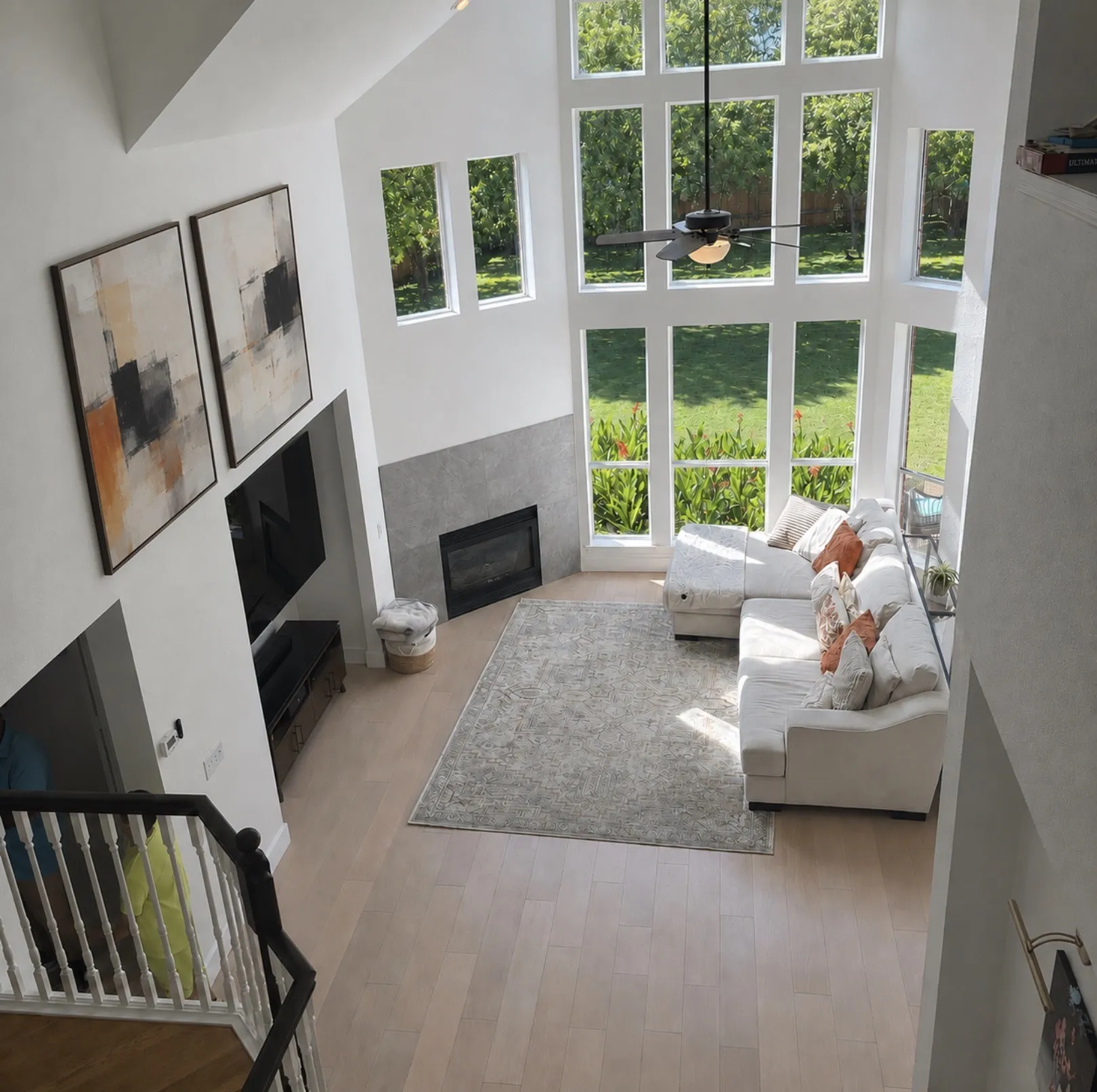 Floor to ceiling windows.