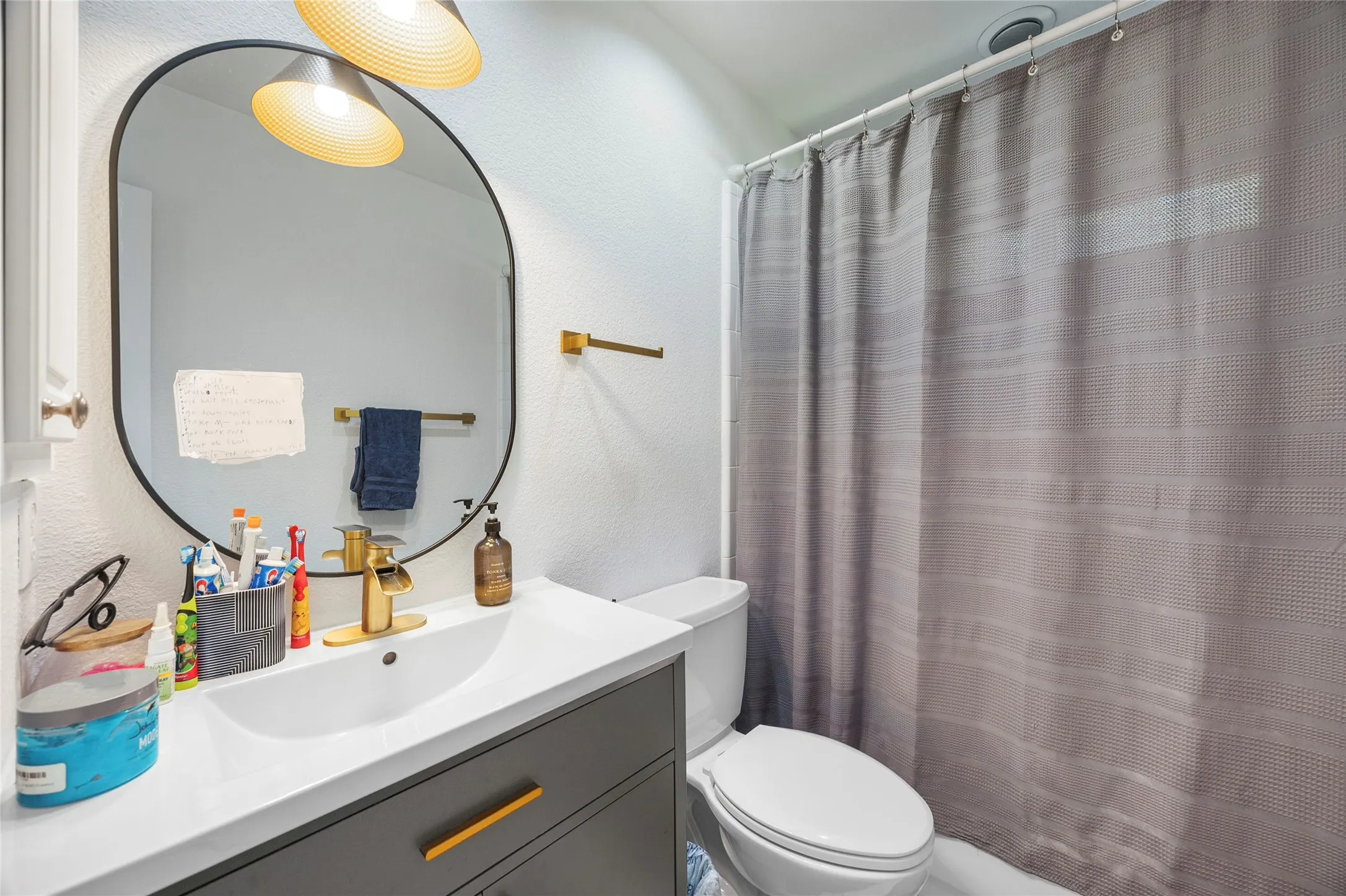 Guest bath