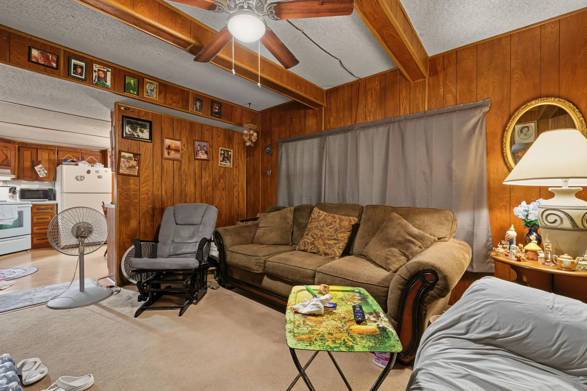 Mobile Home For Sale in Hood County , 4316 Cottonwood Court, Granbury, Texas 76049, 2 Bedroom, 1 Bathroom, Garage spaces, 868 Sqft, built in 1970, mls#21338199, Real Estate Agent in Granbury, Homes For Sale in Hood county, Homes For Sale in Granbury, Realtor in Granbury Texas, Real Estate Brokerage Independent Realty Texas, Luminita Cordes Realtor