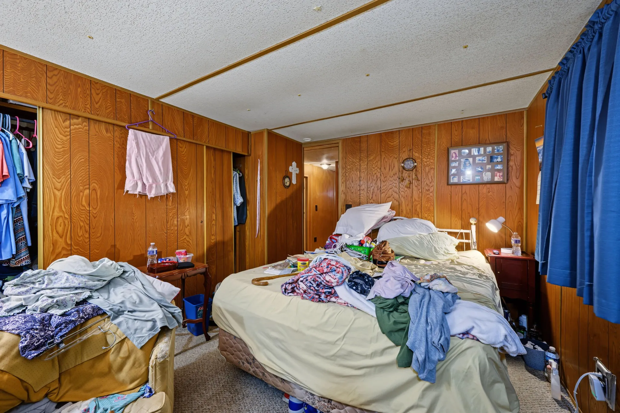 Mobile Home For Sale in Hood County , 4316 Cottonwood Court, Granbury, Texas 76049, 2 Bedroom, 1 Bathroom, Garage spaces, 868 Sqft, built in 1970, mls#21338199, Real Estate Agent in Granbury, Homes For Sale in Hood county, Homes For Sale in Granbury, Realtor in Granbury Texas, Real Estate Brokerage Independent Realty Texas, Luminita Cordes Realtor