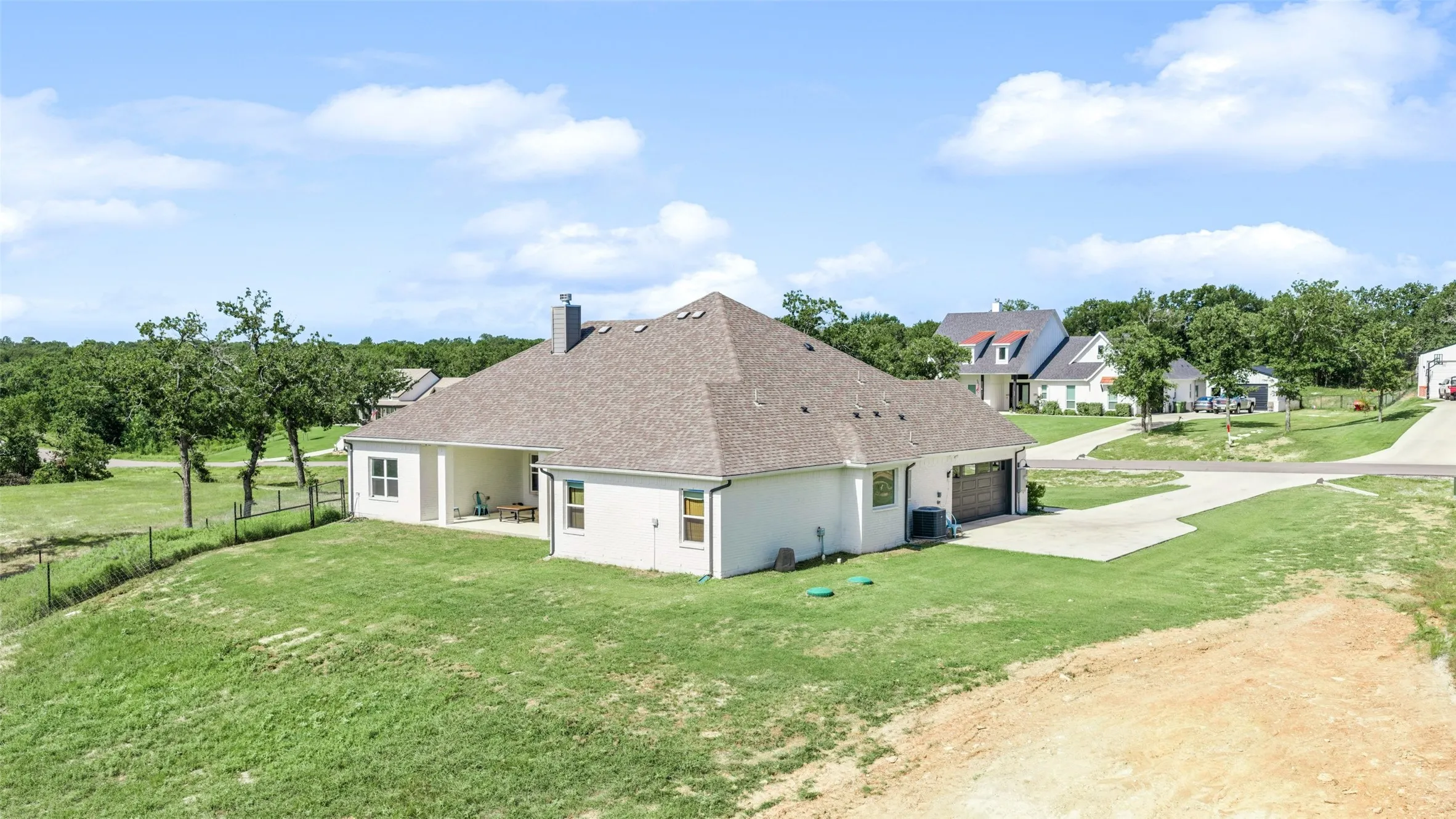 Single Family Residence For Sale in Wise County , 180 Lucky Ridge Lane, Boyd, Texas 76023, 4 Bedroom, 3 Bathroom, 2 Garage spaces, 2,649 Sqft, built in 2024, Price $500,000, mls#21336996, Real Estate Agent in Boyd, Homes For Sale in Wise county, Homes For Sale in Boyd, Realtor in Boyd Texas, Real Estate Brokerage Independent Realty Texas, Luminita Cordes Realtor