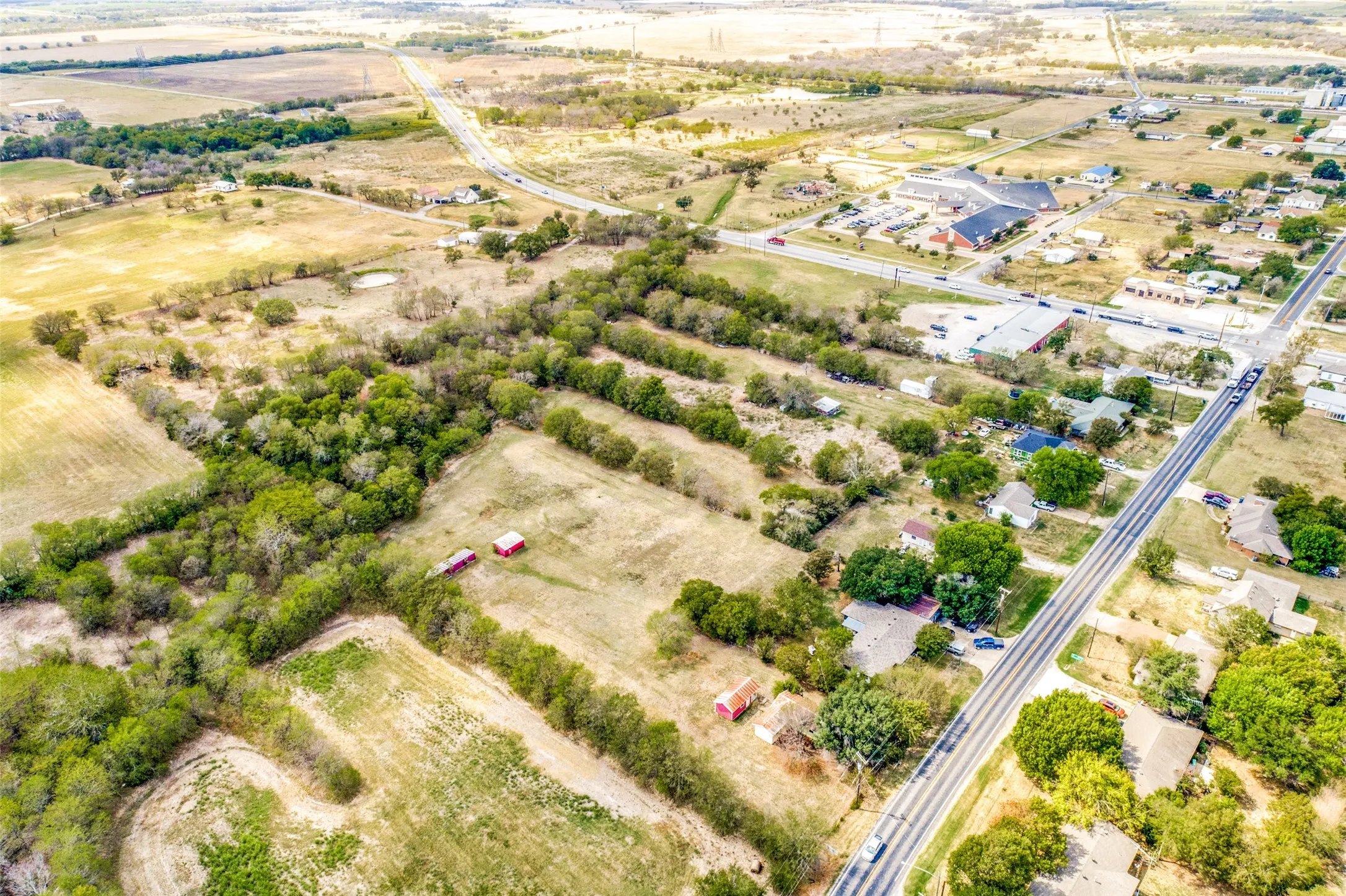 Improved Land For Sale in Grayson County , 115 E Main Street, Gunter, Texas 75058, 0, 0, Garage spaces, 0 Sqft, built in 1960, mls#21337424, Real Estate Agent in Gunter, Homes For Sale in Grayson county, Homes For Sale in Gunter, Realtor in Gunter Texas, Real Estate Brokerage Independent Realty Texas, Luminita Cordes Realtor