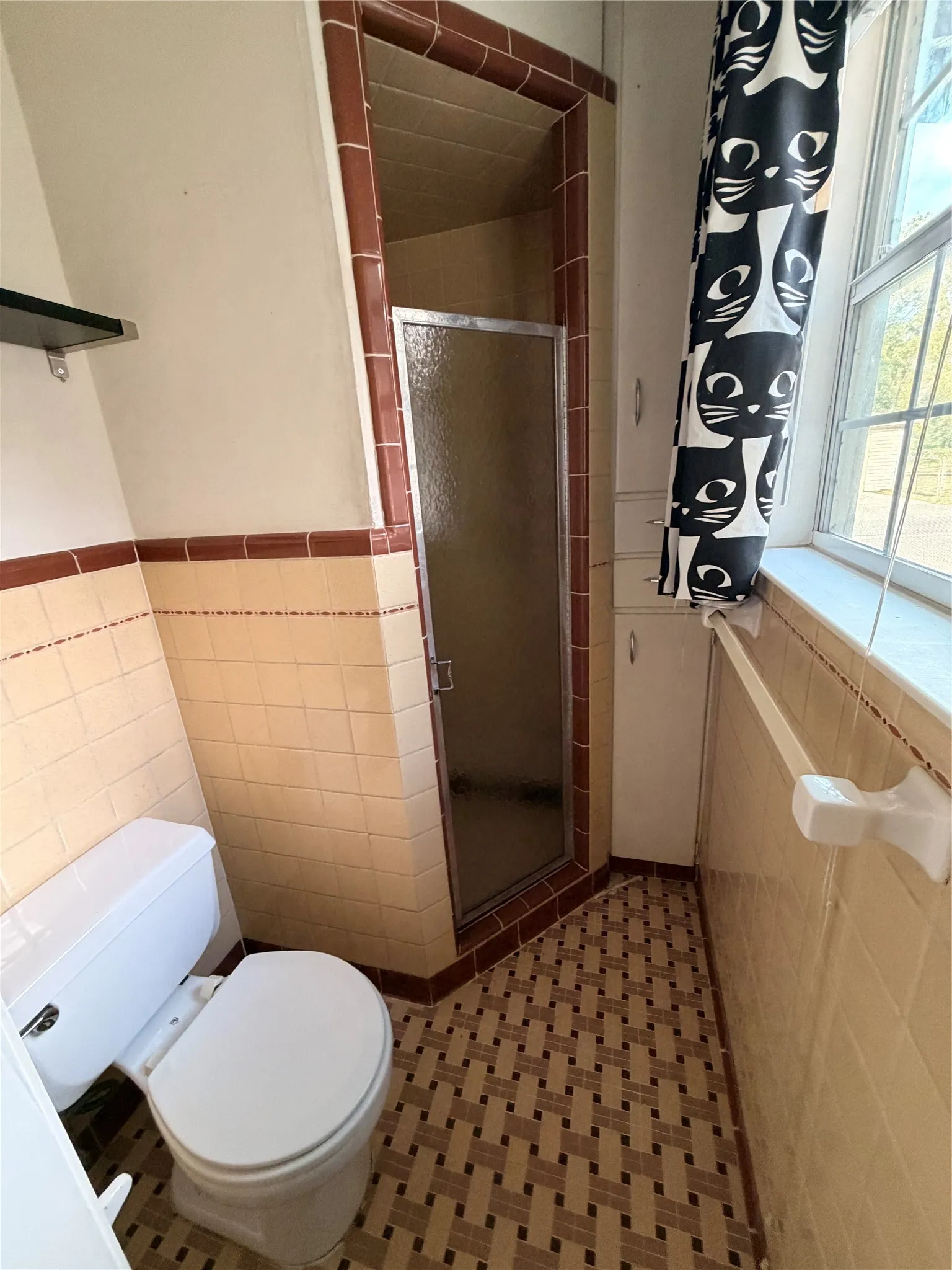 Single Family Residence For Rent in Denton County , 718 Crescent Street, Denton, Texas 76201, 3 Bedroom, 2 Bathroom, 1 Garage spaces, 1,350 Sqft, built in 1963, mls#21337087, Real Estate Agent in Denton, Homes For Rent in Denton county, Homes For Rent in Denton, Realtor in Denton Texas, Real Estate Brokerage Independent Realty Texas, Luminita Cordes Realtor