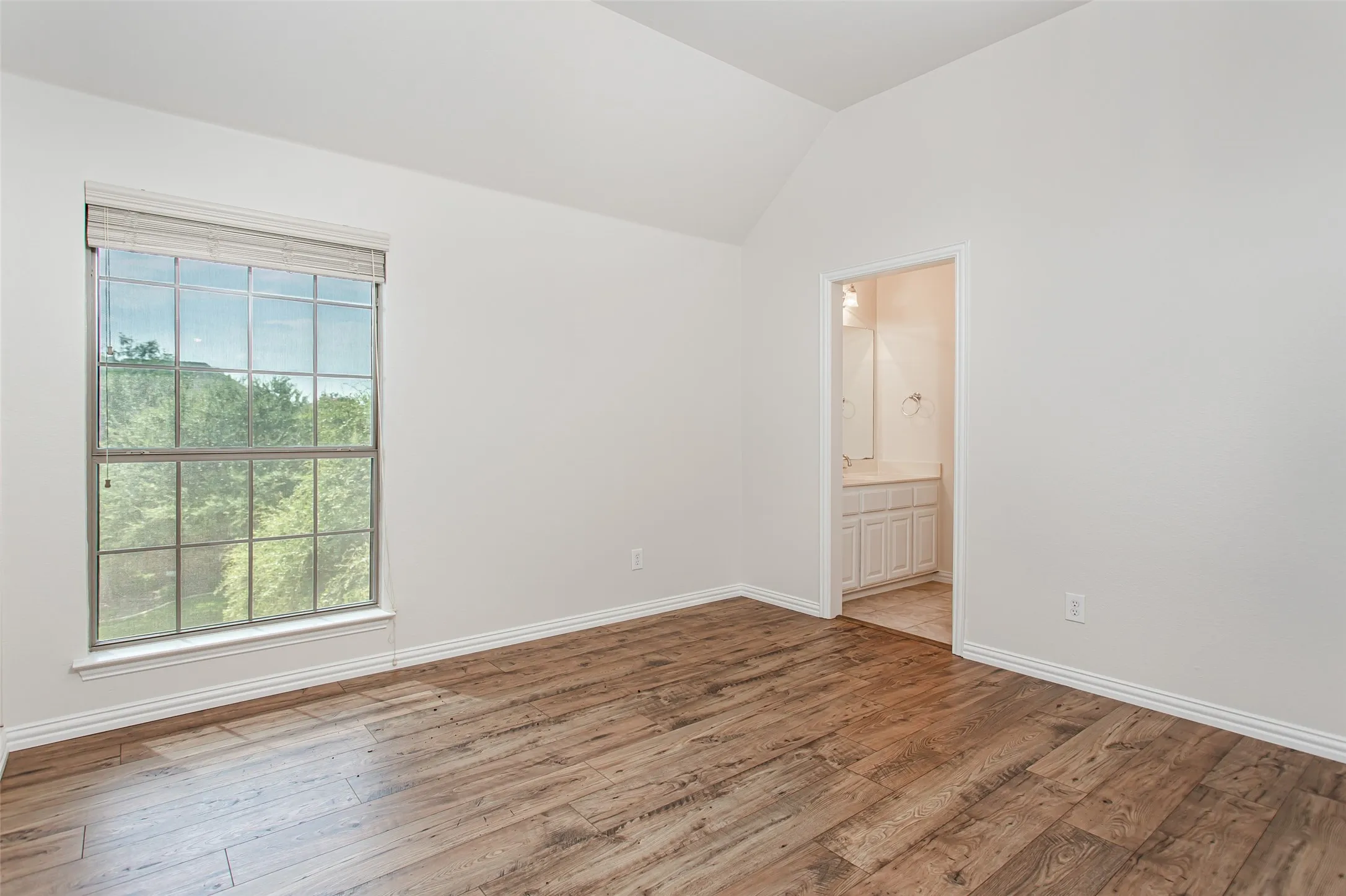 Upstairs bedroom
