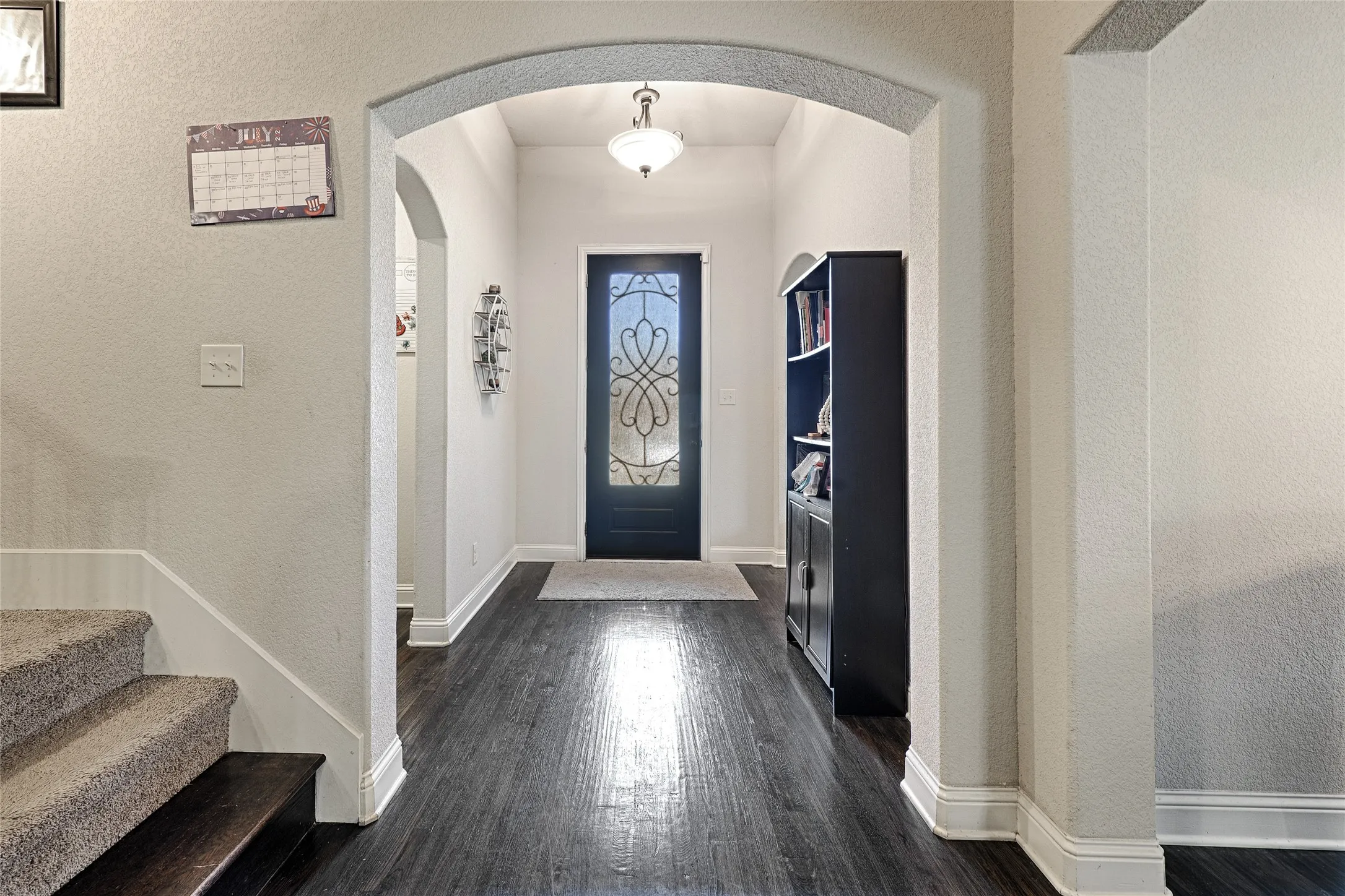 Single Family Residence For Sale in Ellis County , 6010 Park View Drive, Midlothian, Texas 76065, 5 Bedroom, 4 Bathroom, 2 Garage spaces, 3,429 Sqft, built in 2015, mls#21337819, Real Estate Agent in Midlothian, Homes For Sale in Ellis county, Homes For Sale in Midlothian, Realtor in Midlothian Texas, Real Estate Brokerage Independent Realty Texas, Luminita Cordes Realtor