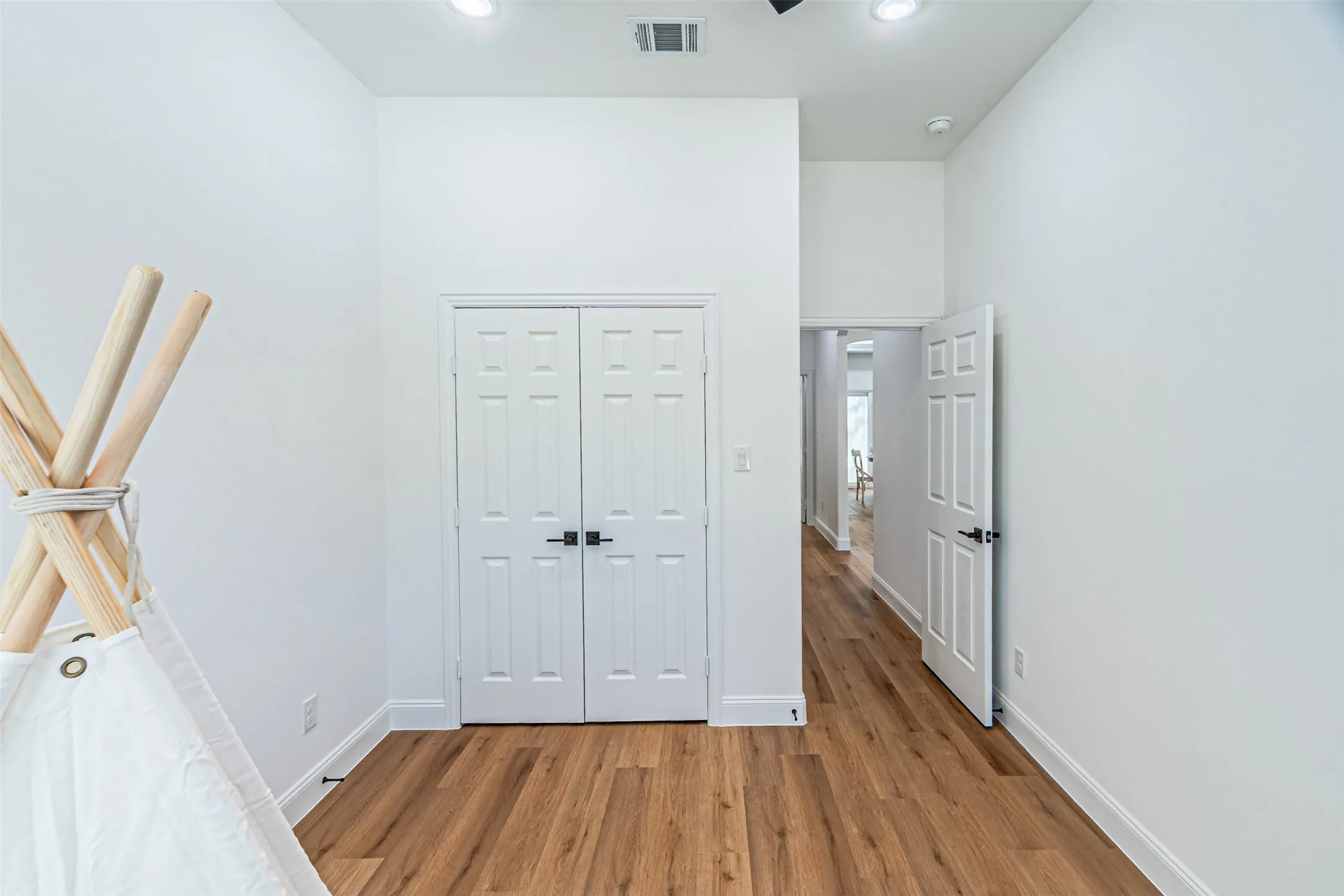 Single Family Residence For Sale in Hood County , 5602 Cold Water Trail, Granbury, Texas 76048, 3 Bedroom, 2 Bathroom, 1 Garage spaces, 1,421 Sqft, built in 2026, mls#21337895, Real Estate Agent in Granbury, Homes For Sale in Hood county, Homes For Sale in Granbury, Realtor in Granbury Texas, Real Estate Brokerage Independent Realty Texas, Luminita Cordes Realtor