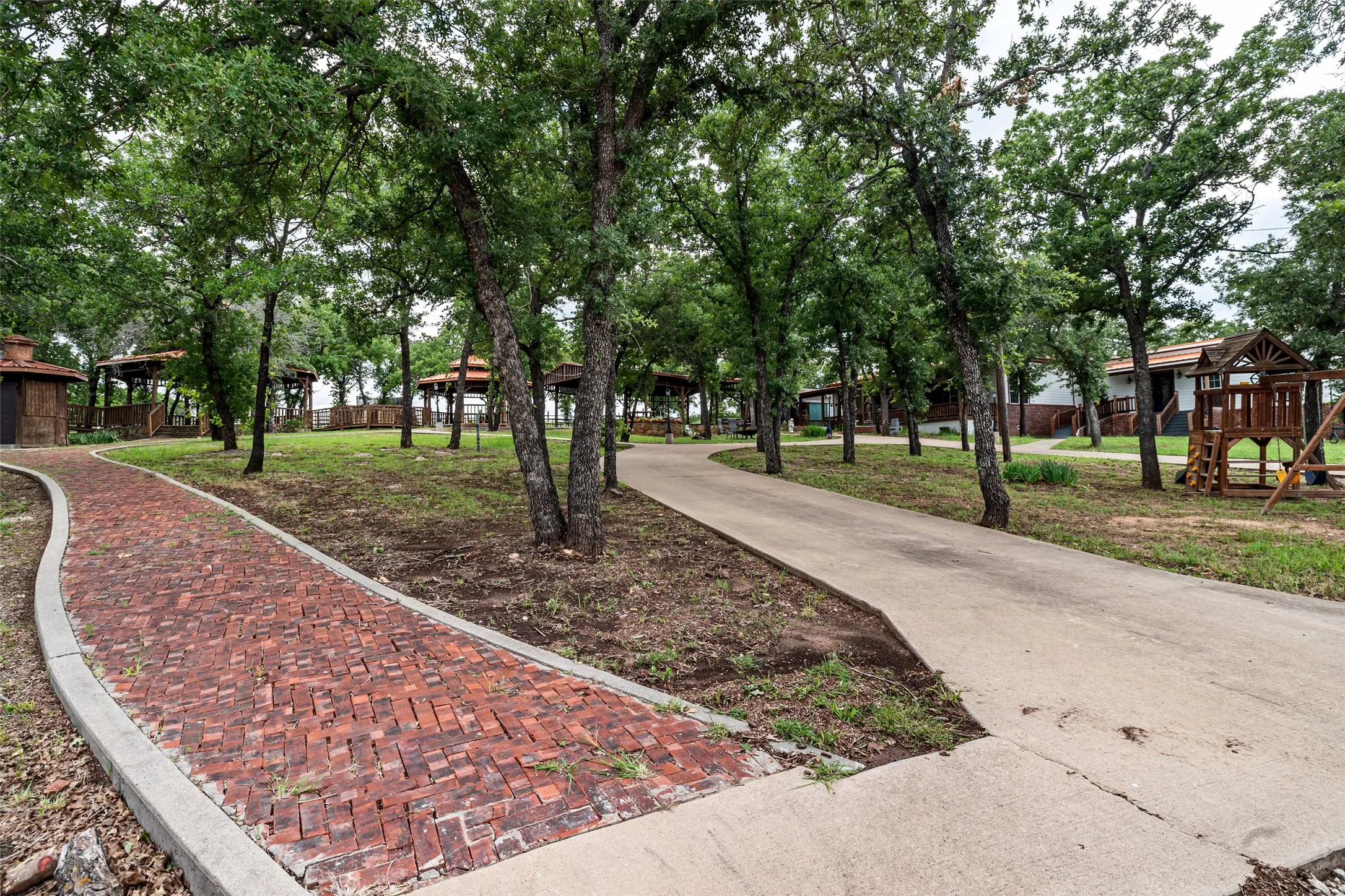 Business For Sale in Parker County , 7530 Interstate 20 W, Weatherford, Texas 76088, 0, 0, Garage spaces, 0 Sqft, built in 2012, mls#21325720, Real Estate Agent in Weatherford, Homes For Sale in Parker county, Homes For Sale in Weatherford, Realtor in Weatherford Texas, Real Estate Brokerage Independent Realty Texas, Luminita Cordes Realtor