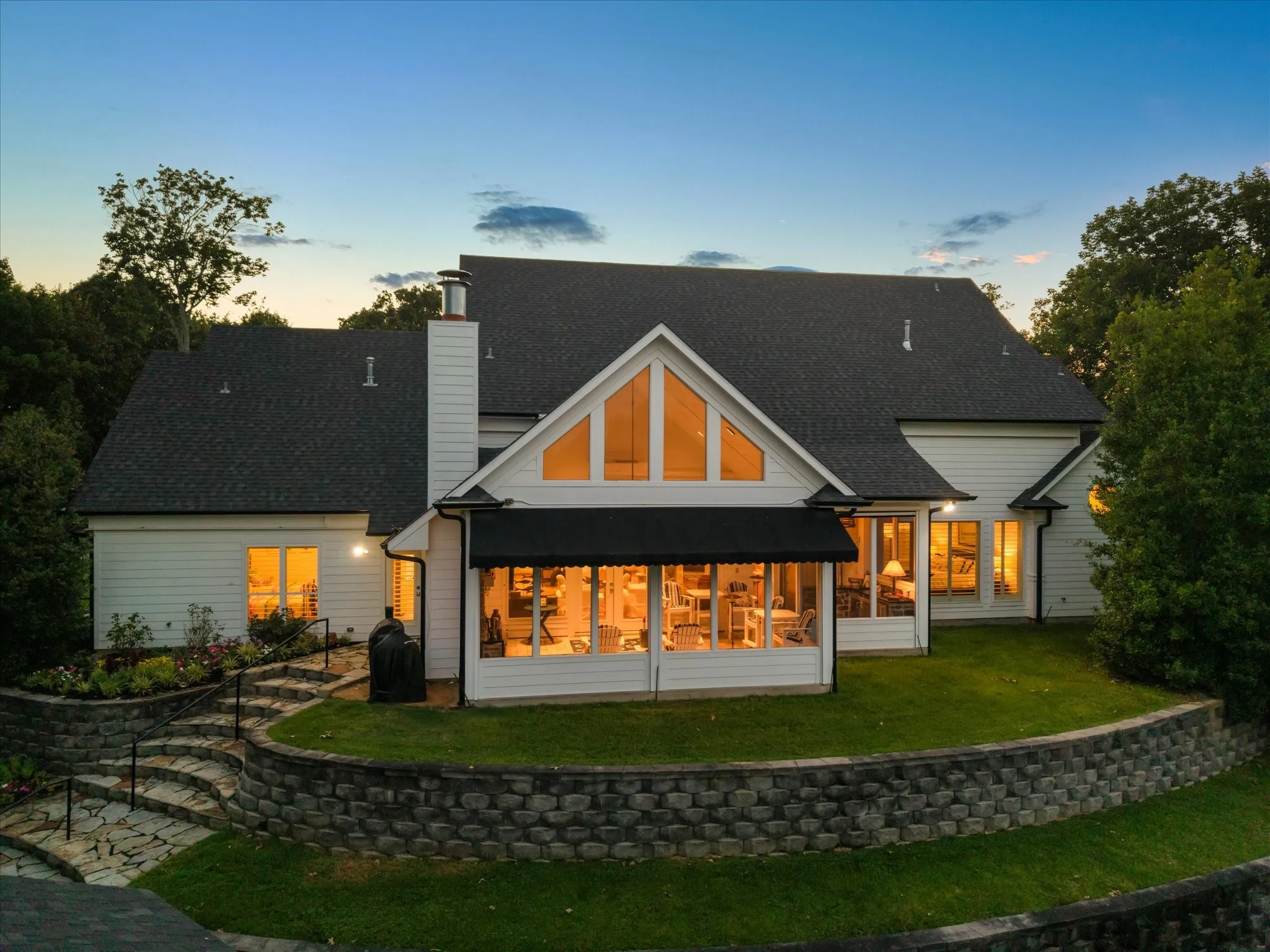Single Family Residence For Sale in Wood County , 455 CR 1953, Yantis, Texas 75497, 4 Bedrooms, 3 Bathrooms, 3 Garage spaces, 3,575 Sqft, built in 2014, Price $2,000,000, mls#21336943, Real Estate Agent in Yantis, Homes For Sale in Wood county, Homes For Sale in Yantis, Realtor in Yantis Texas, Real Estate Brokerage Independent Realty Texas, Luminita Cordes Realtor