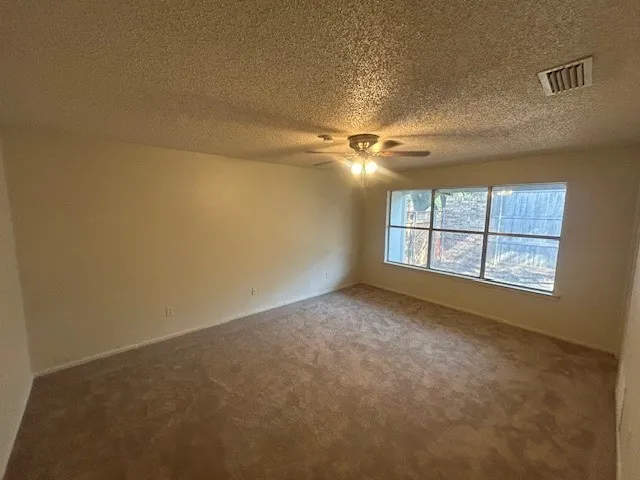 Townhouse For Rent in Dallas County , 401 Towne House Lane, Richardson, Texas 75081, 3 Bedroom, 2 Bathroom, 2 Garage spaces, 1,623 Sqft, built in 1979, mls#21337622, Real Estate Agent in Richardson, Homes For Rent in Dallas county, Homes For Rent in Richardson, Realtor in Richardson Texas, Real Estate Brokerage Independent Realty Texas, Luminita Cordes Realtor