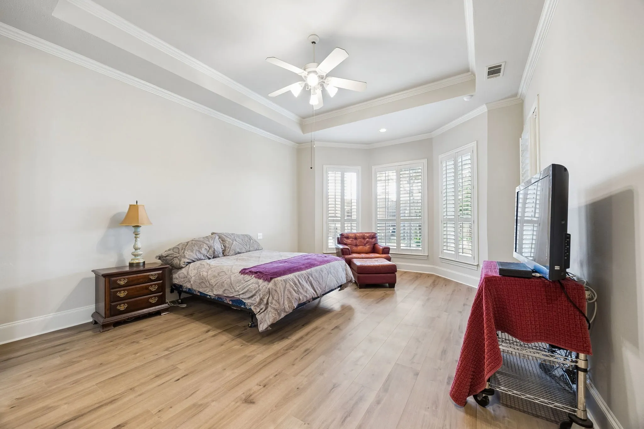 Single Family Residence For Sale in Collin County , 6825 Oak Park Lane, Plano, Texas 75023, 4 Bedroom, 3 Bathroom, 3 Garage spaces, 3,034 Sqft, built in 1995, mls#21335258, Real Estate Agent in Plano, Homes For Sale in Collin county, Homes For Sale in Plano, Realtor in Plano Texas, Real Estate Brokerage Independent Realty Texas, Luminita Cordes Realtor
