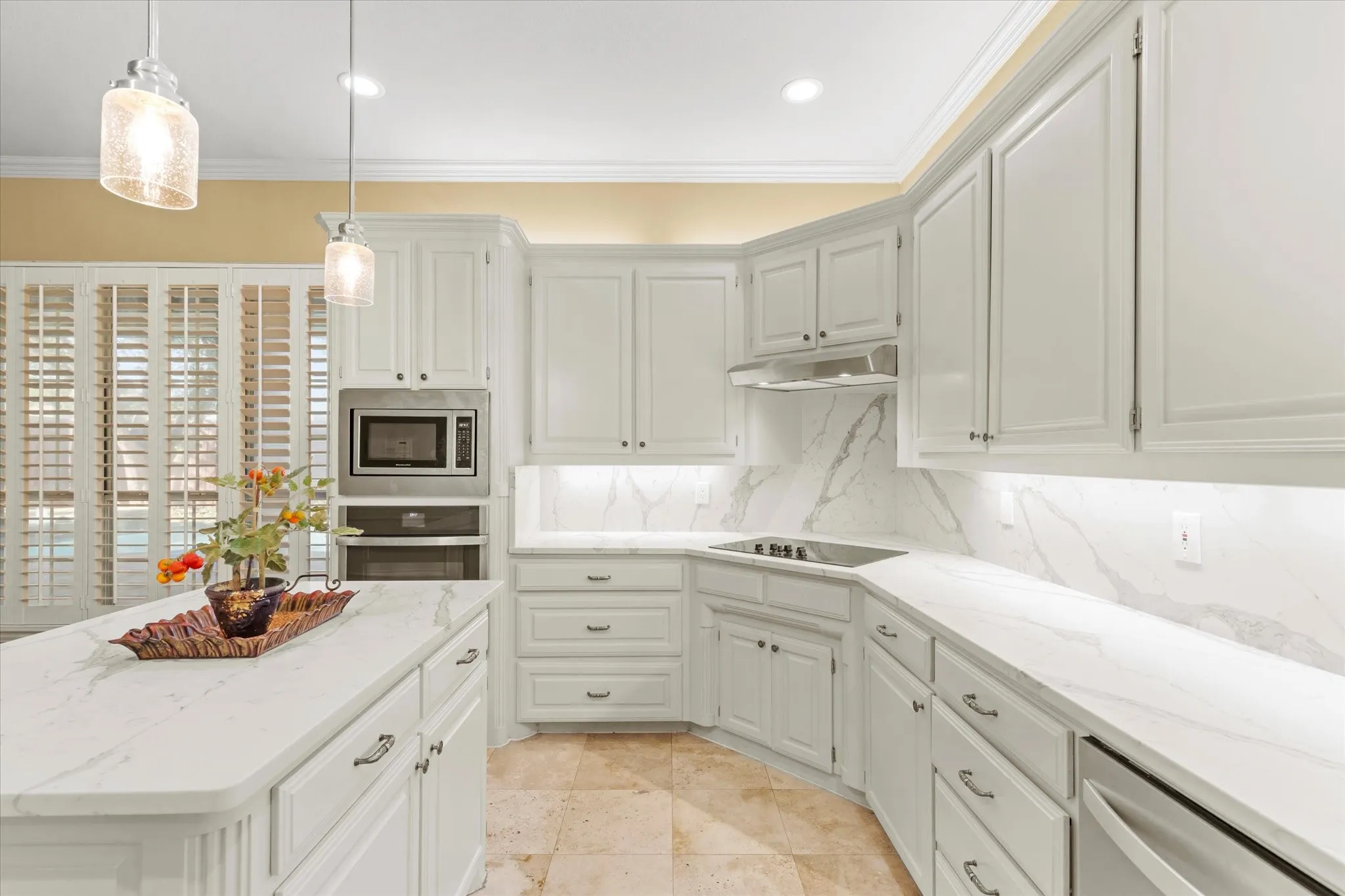 Single Family Residence For Sale in Collin County , 6825 Oak Park Lane, Plano, Texas 75023, 4 Bedroom, 3 Bathroom, 3 Garage spaces, 3,034 Sqft, built in 1995, mls#21335258, Real Estate Agent in Plano, Homes For Sale in Collin county, Homes For Sale in Plano, Realtor in Plano Texas, Real Estate Brokerage Independent Realty Texas, Luminita Cordes Realtor
