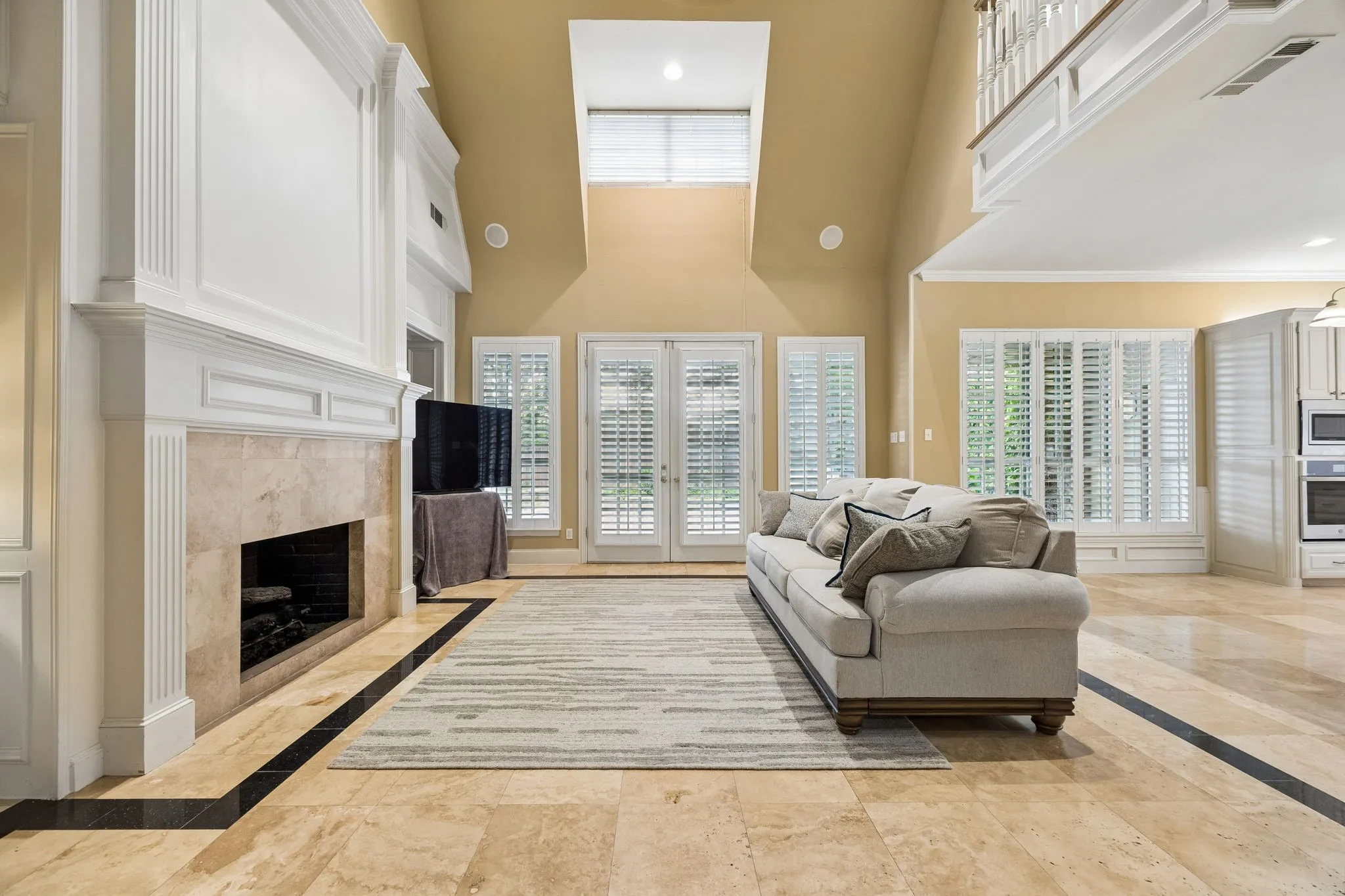 Single Family Residence For Sale in Collin County , 6825 Oak Park Lane, Plano, Texas 75023, 4 Bedroom, 3 Bathroom, 3 Garage spaces, 3,034 Sqft, built in 1995, mls#21335258, Real Estate Agent in Plano, Homes For Sale in Collin county, Homes For Sale in Plano, Realtor in Plano Texas, Real Estate Brokerage Independent Realty Texas, Luminita Cordes Realtor