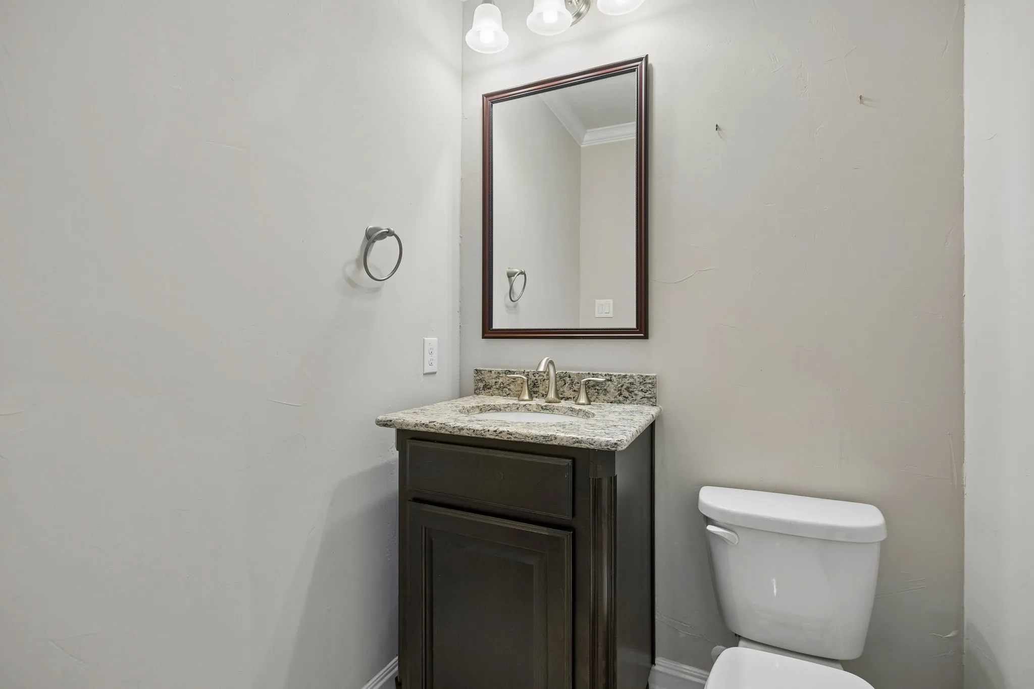 Single Family Residence For Sale in Denton County , 2762 Chatswood Drive, Trophy Club, Texas 76262, 4 Bedroom, 4 Bathroom, 3 Garage spaces, 3,947 Sqft, built in 2014, mls#21338284, Real Estate Agent in Trophy Club, Homes For Sale in Denton county, Homes For Sale in Trophy Club, Realtor in Trophy Club Texas, Real Estate Brokerage Independent Realty Texas, Luminita Cordes Realtor