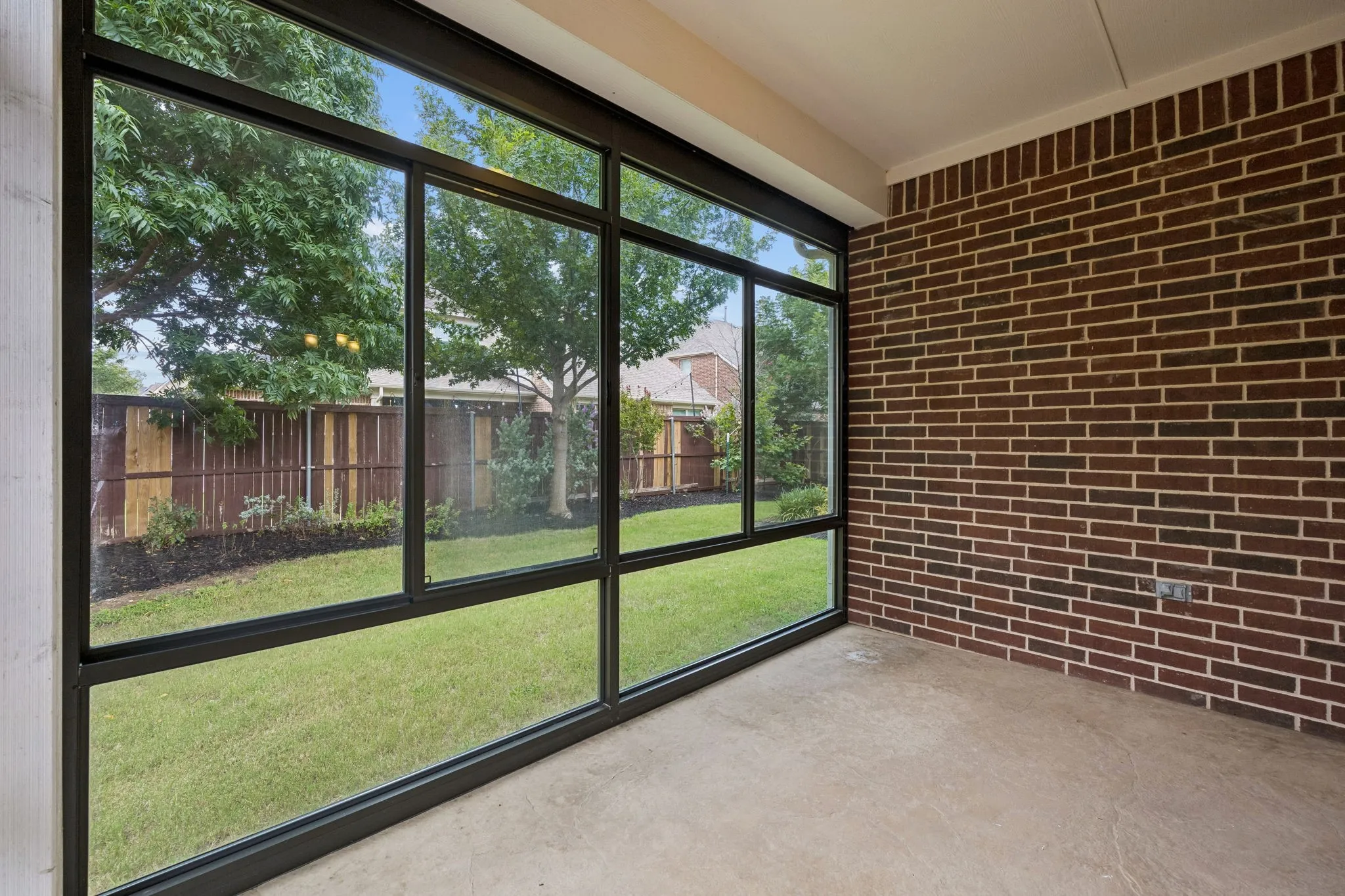 Single Family Residence For Sale in Denton County , 2762 Chatswood Drive, Trophy Club, Texas 76262, 4 Bedroom, 4 Bathroom, 3 Garage spaces, 3,947 Sqft, built in 2014, mls#21338284, Real Estate Agent in Trophy Club, Homes For Sale in Denton county, Homes For Sale in Trophy Club, Realtor in Trophy Club Texas, Real Estate Brokerage Independent Realty Texas, Luminita Cordes Realtor
