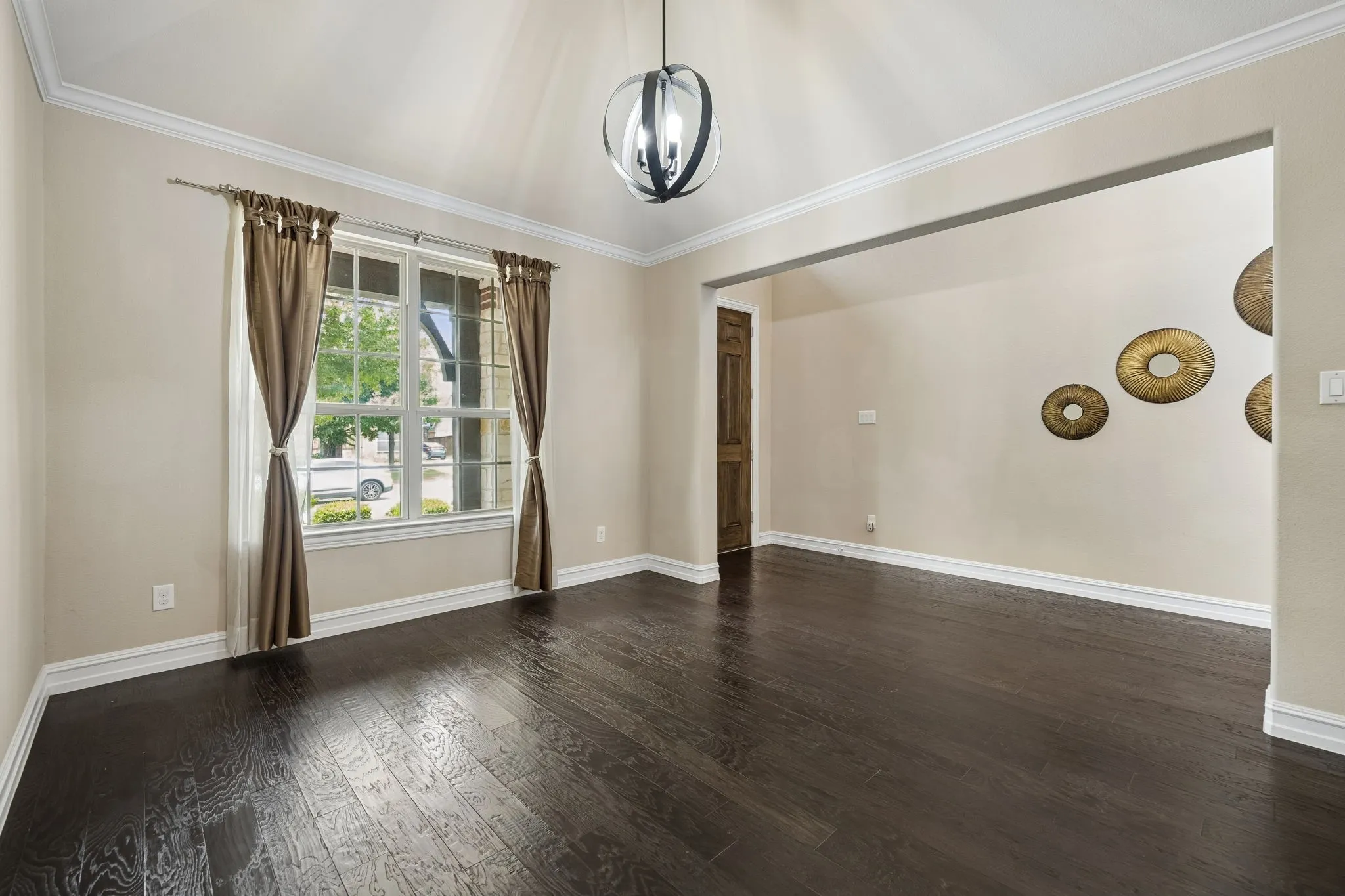 Single Family Residence For Sale in Denton County , 2762 Chatswood Drive, Trophy Club, Texas 76262, 4 Bedroom, 4 Bathroom, 3 Garage spaces, 3,947 Sqft, built in 2014, mls#21338284, Real Estate Agent in Trophy Club, Homes For Sale in Denton county, Homes For Sale in Trophy Club, Realtor in Trophy Club Texas, Real Estate Brokerage Independent Realty Texas, Luminita Cordes Realtor