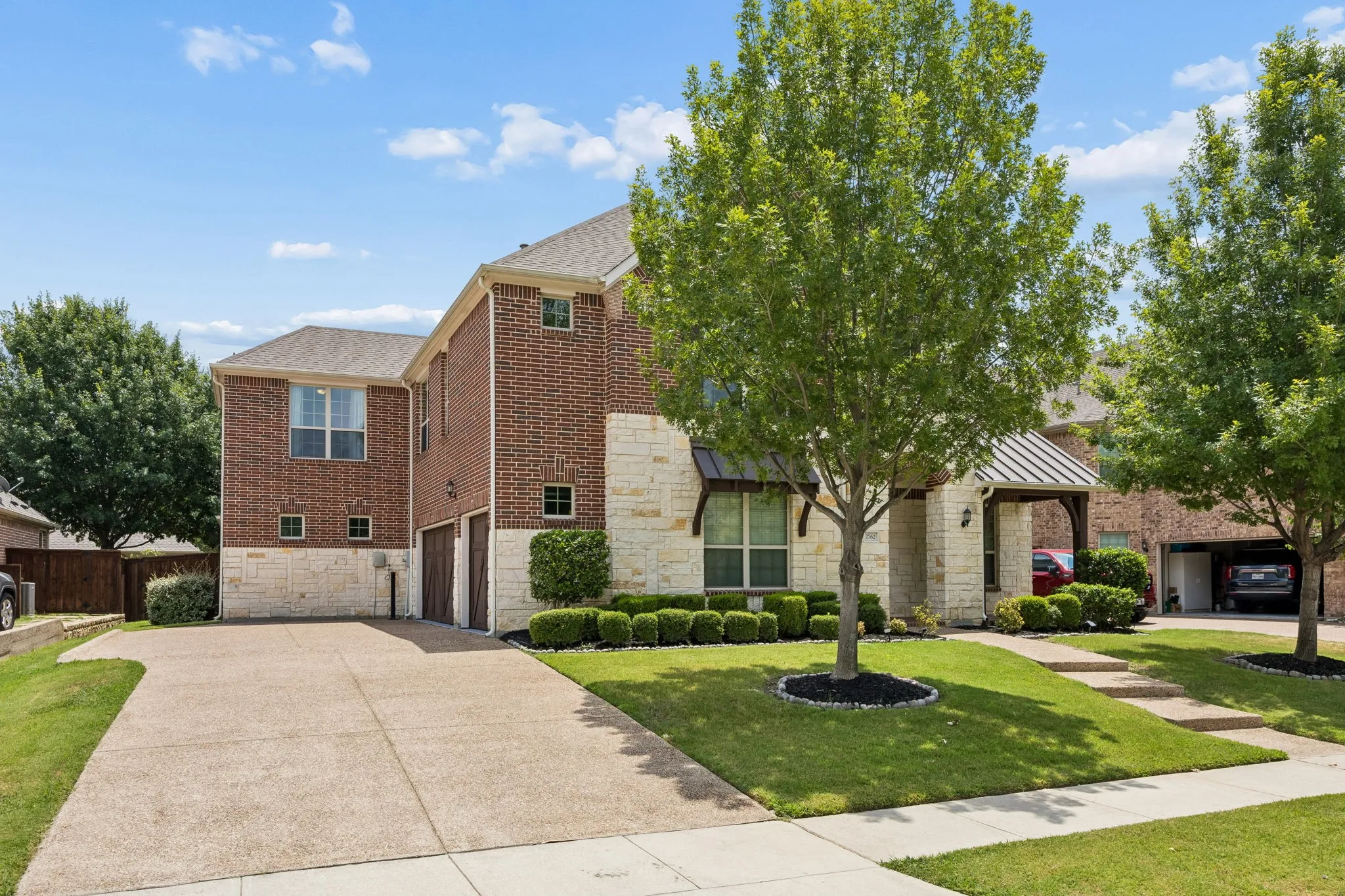 Single Family Residence For Sale in Denton County , 2762 Chatswood Drive, Trophy Club, Texas 76262, 4 Bedroom, 4 Bathroom, 3 Garage spaces, 3,947 Sqft, built in 2014, mls#21338284, Real Estate Agent in Trophy Club, Homes For Sale in Denton county, Homes For Sale in Trophy Club, Realtor in Trophy Club Texas, Real Estate Brokerage Independent Realty Texas, Luminita Cordes Realtor