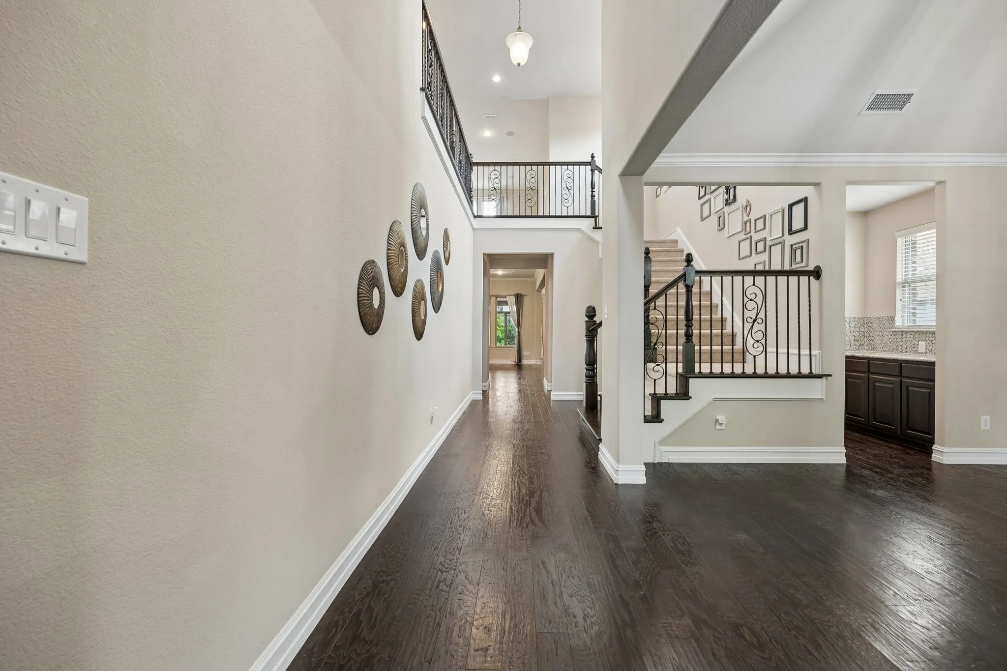 Single Family Residence For Sale in Denton County , 2762 Chatswood Drive, Trophy Club, Texas 76262, 4 Bedroom, 4 Bathroom, 3 Garage spaces, 3,947 Sqft, built in 2014, mls#21338284, Real Estate Agent in Trophy Club, Homes For Sale in Denton county, Homes For Sale in Trophy Club, Realtor in Trophy Club Texas, Real Estate Brokerage Independent Realty Texas, Luminita Cordes Realtor