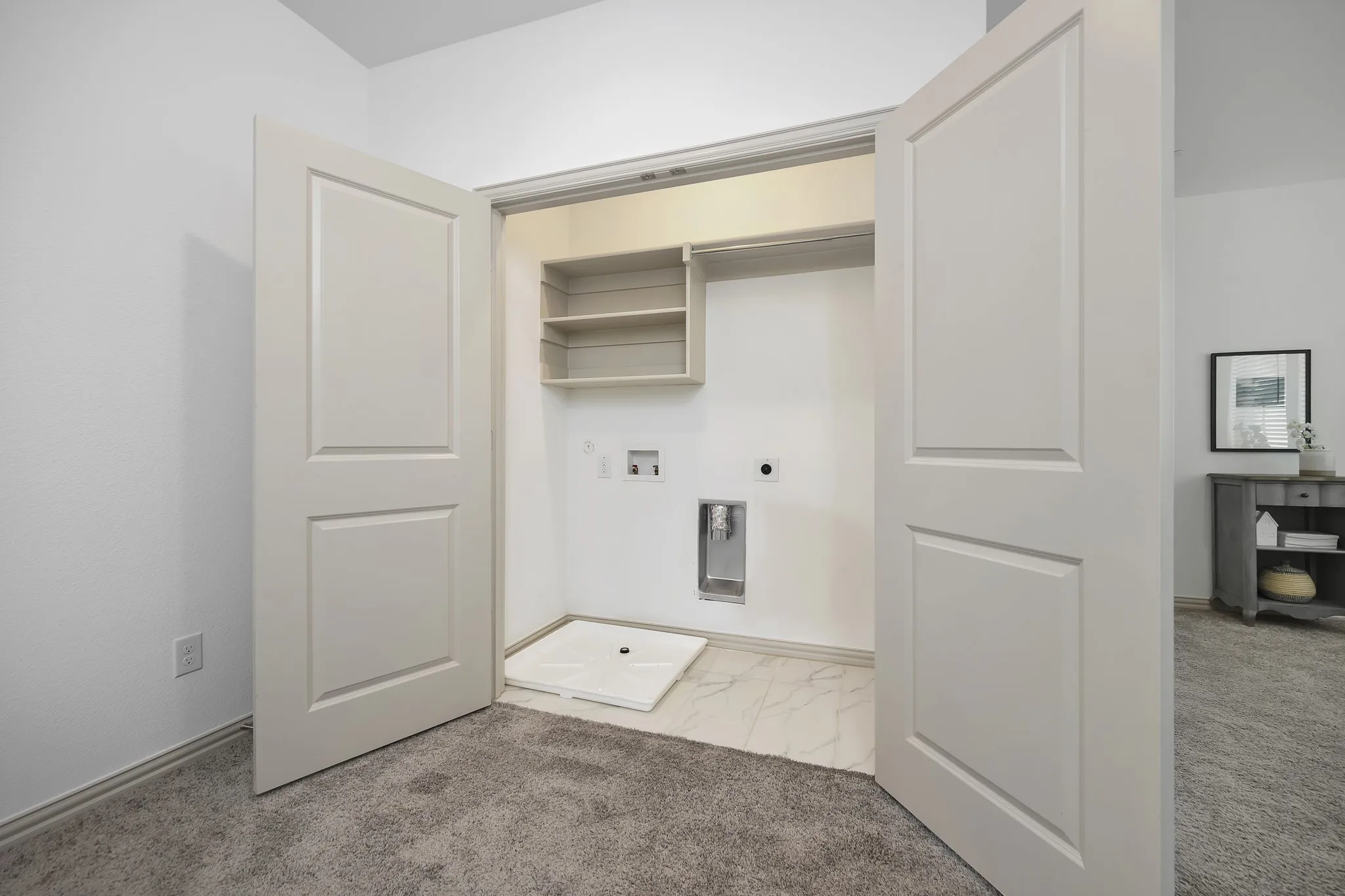 Townhouse For Sale in Denton County , 425 Parkside Drive, Argyle, Texas 76226, 3 Bedroom, 3 Bathroom, 2 Garage spaces, 2,004 Sqft, built in 2023, mls#21337648, Real Estate Agent in Argyle, Homes For Sale in Denton county, Homes For Sale in Argyle, Realtor in Argyle Texas, Real Estate Brokerage Independent Realty Texas, Luminita Cordes Realtor