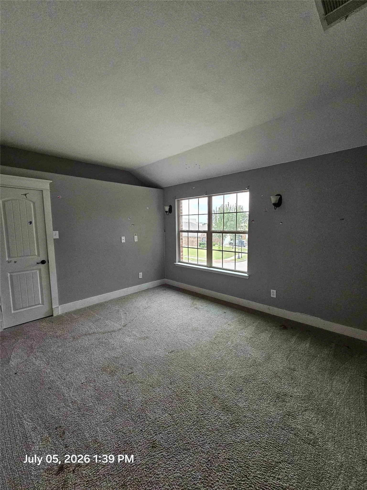 Single Family Residence For Sale in Collin County , 200 Burnett Drive, Lavon, Texas 75166, 4 Bedroom, 3 Bathroom, 2 Garage spaces, 2,922 Sqft, built in 2011, mls#21338290, Real Estate Agent in Lavon, Homes For Sale in Collin county, Homes For Sale in Lavon, Realtor in Lavon Texas, Real Estate Brokerage Independent Realty Texas, Luminita Cordes Realtor