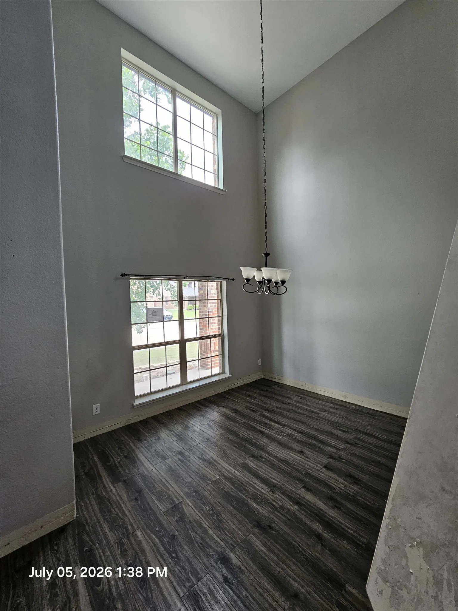 Single Family Residence For Sale in Collin County , 200 Burnett Drive, Lavon, Texas 75166, 4 Bedroom, 3 Bathroom, 2 Garage spaces, 2,922 Sqft, built in 2011, mls#21338290, Real Estate Agent in Lavon, Homes For Sale in Collin county, Homes For Sale in Lavon, Realtor in Lavon Texas, Real Estate Brokerage Independent Realty Texas, Luminita Cordes Realtor