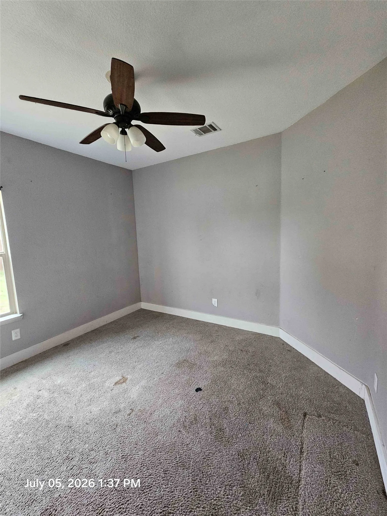 Single Family Residence For Sale in Collin County , 200 Burnett Drive, Lavon, Texas 75166, 4 Bedroom, 3 Bathroom, 2 Garage spaces, 2,922 Sqft, built in 2011, mls#21338290, Real Estate Agent in Lavon, Homes For Sale in Collin county, Homes For Sale in Lavon, Realtor in Lavon Texas, Real Estate Brokerage Independent Realty Texas, Luminita Cordes Realtor