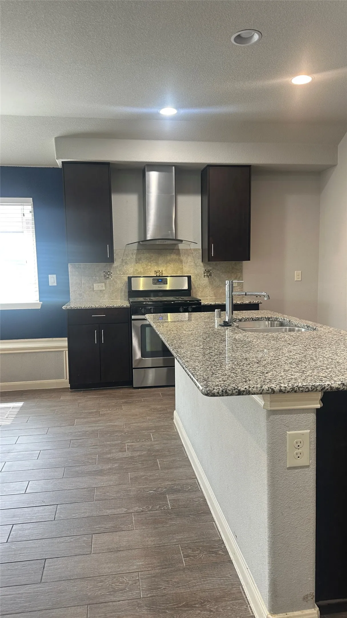Single Family Residence For Rent in Collin County , 1128 foxtail Drive, Anna, Texas 75409, 3 Bedroom, 3 Bathroom, 2 Garage spaces, 2,143 Sqft, built in 2016, mls#21338292, Real Estate Agent in Anna, Homes For Rent in Collin county, Homes For Rent in Anna, Realtor in Anna Texas, Real Estate Brokerage Independent Realty Texas, Luminita Cordes Realtor