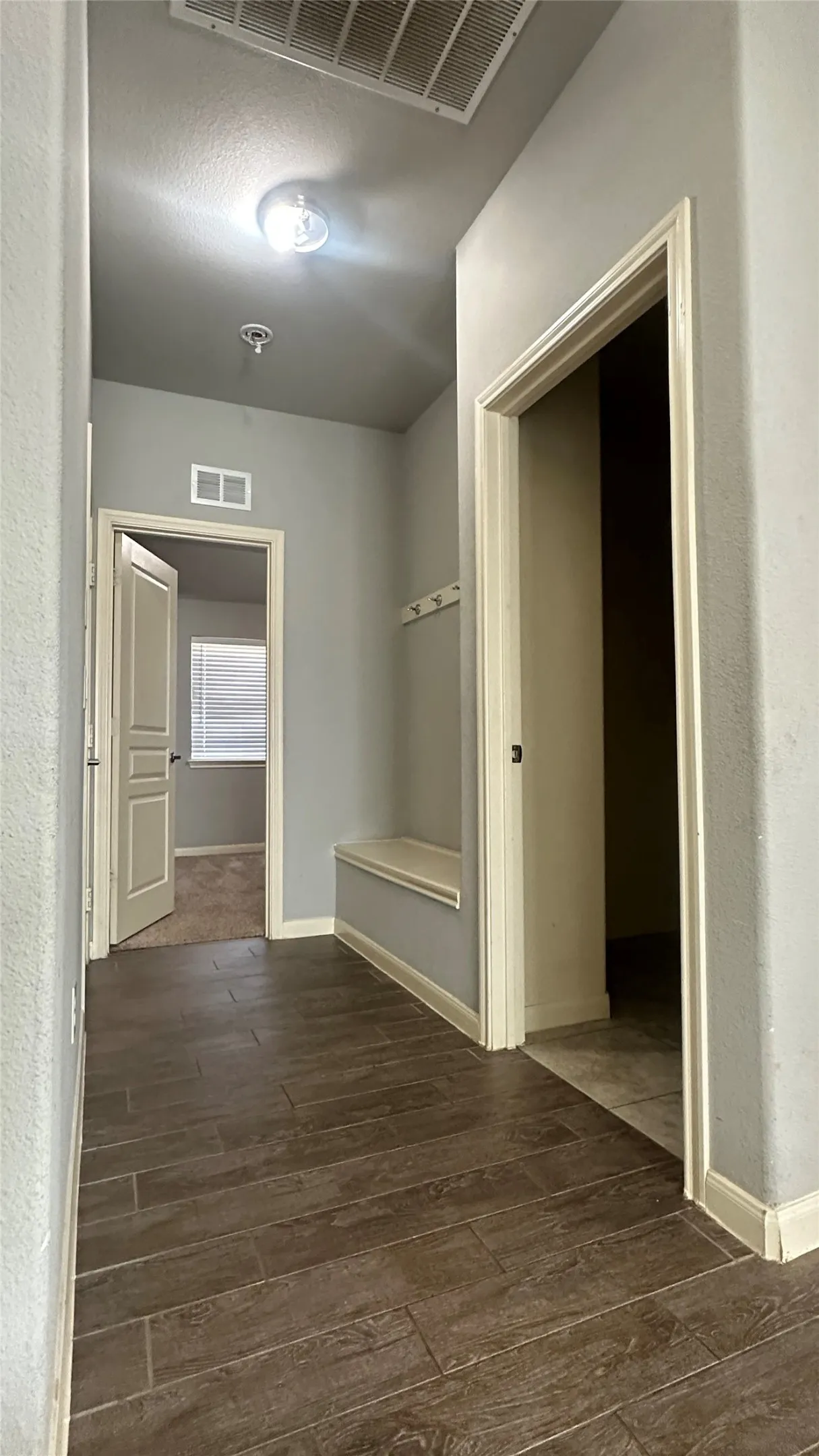 Single Family Residence For Rent in Collin County , 1128 foxtail Drive, Anna, Texas 75409, 3 Bedroom, 3 Bathroom, 2 Garage spaces, 2,143 Sqft, built in 2016, mls#21338292, Real Estate Agent in Anna, Homes For Rent in Collin county, Homes For Rent in Anna, Realtor in Anna Texas, Real Estate Brokerage Independent Realty Texas, Luminita Cordes Realtor