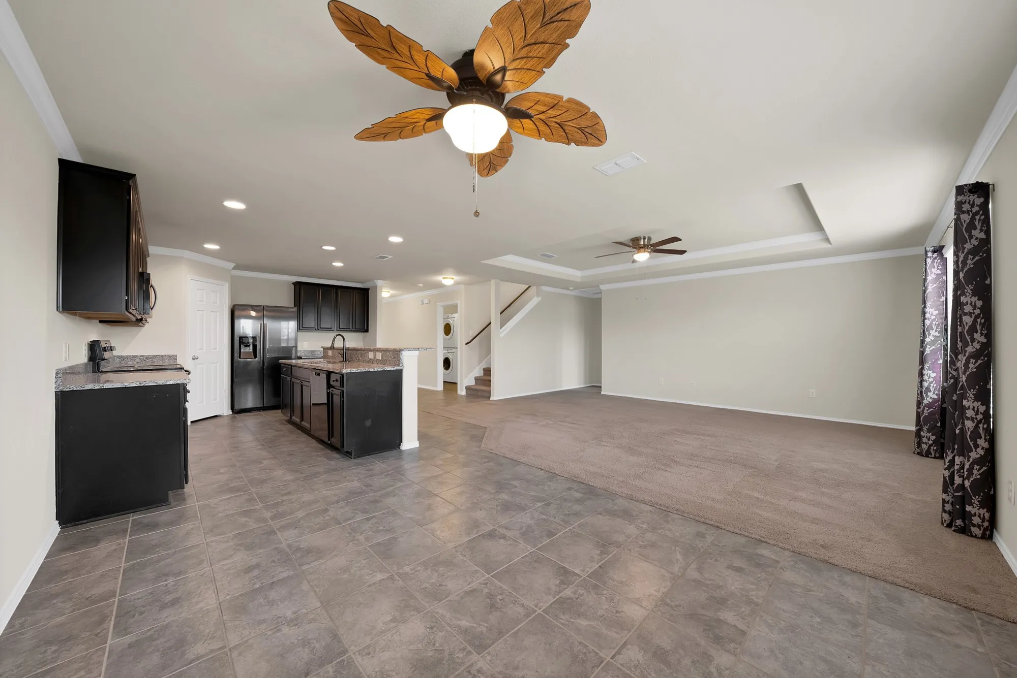 Single Family Residence For Sale in Denton County , 3004 Walker Creek Drive, Little Elm, Texas 75068, 4 Bedroom, 3 Bathroom, 2 Garage spaces, 2,810 Sqft, built in 2017, mls#21338295, Real Estate Agent in Little Elm, Homes For Sale in Denton county, Homes For Sale in Little Elm, Realtor in Little Elm Texas, Real Estate Brokerage Independent Realty Texas, Luminita Cordes Realtor