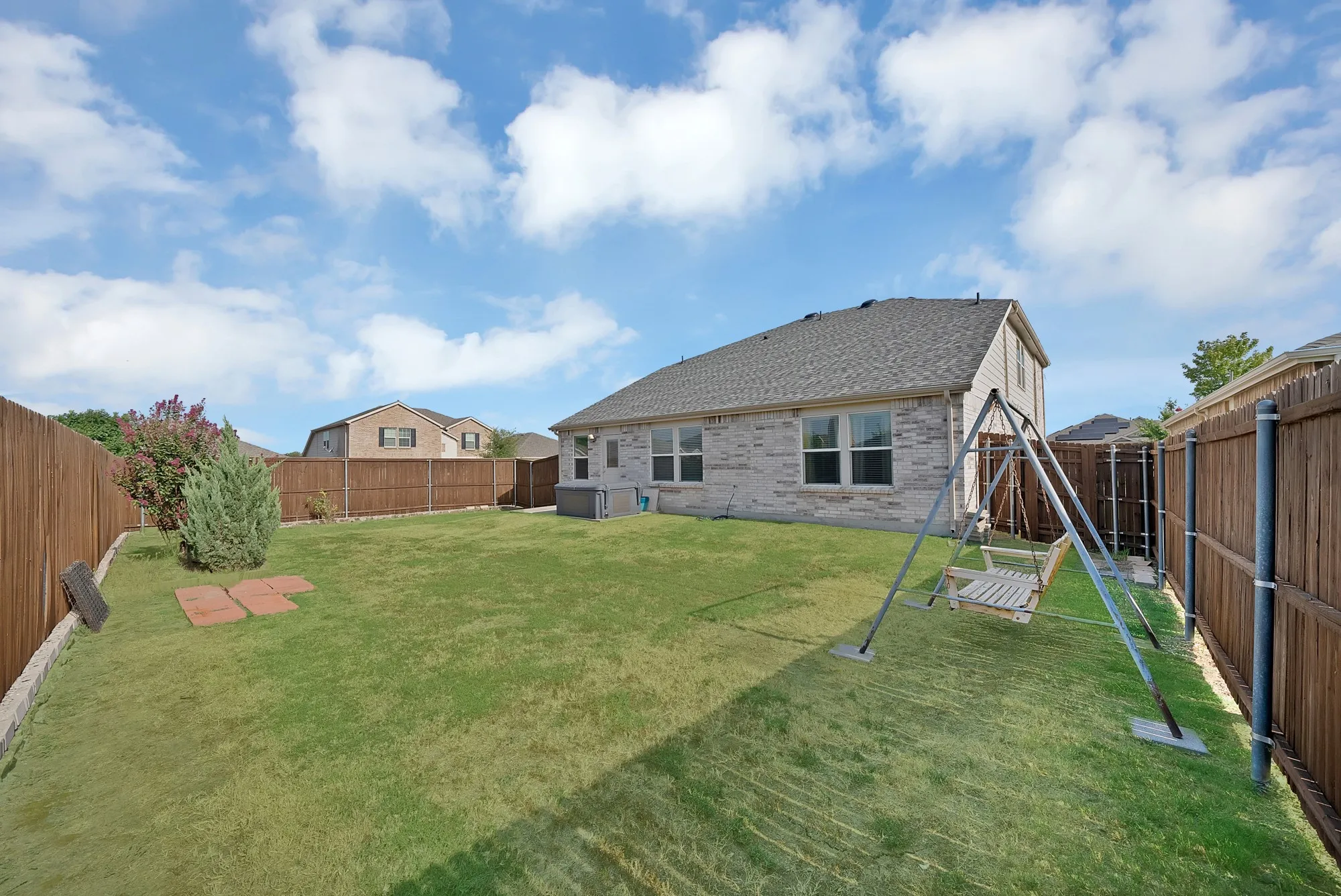 Single Family Residence For Sale in Denton County , 3004 Walker Creek Drive, Little Elm, Texas 75068, 4 Bedroom, 3 Bathroom, 2 Garage spaces, 2,810 Sqft, built in 2017, mls#21338295, Real Estate Agent in Little Elm, Homes For Sale in Denton county, Homes For Sale in Little Elm, Realtor in Little Elm Texas, Real Estate Brokerage Independent Realty Texas, Luminita Cordes Realtor