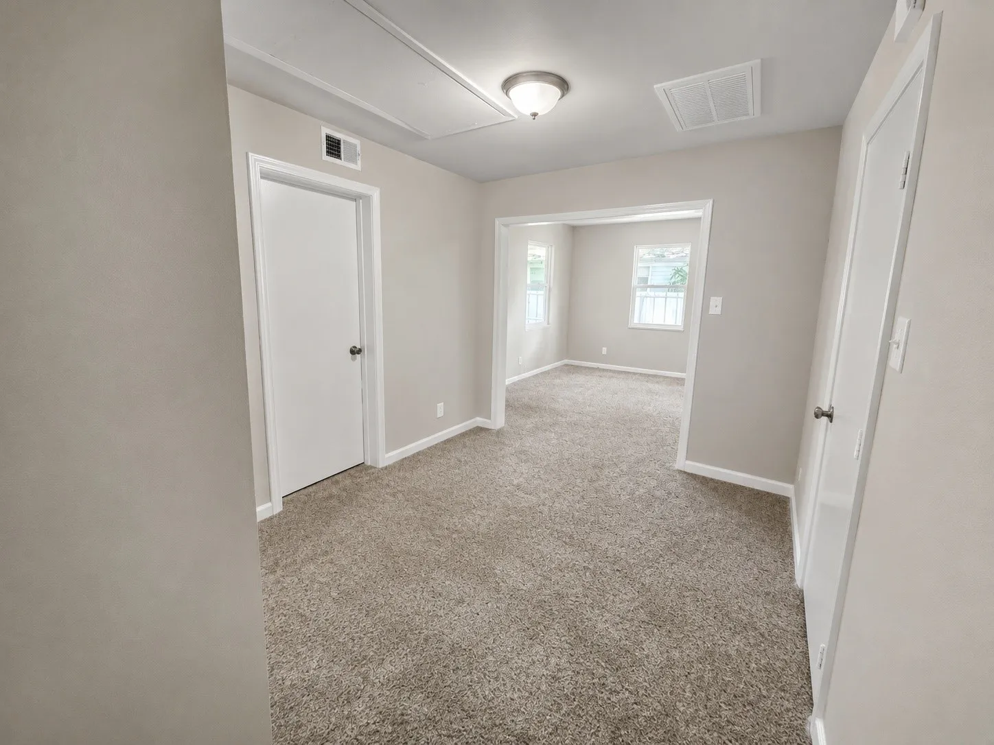 Single Family Residence For Rent in Collin County , 409 Jefferson Avenue, Princeton, Texas 75407, 4 Bedroom, 3 Bathroom, 2 Garage spaces, 2,624 Sqft, built in 1965, Price $2,250, mls#21338298, Real Estate Agent in Princeton, Homes For Rent in Collin county, Homes For Rent in Princeton, Realtor in Princeton Texas, Real Estate Brokerage Independent Realty Texas, Luminita Cordes Realtor