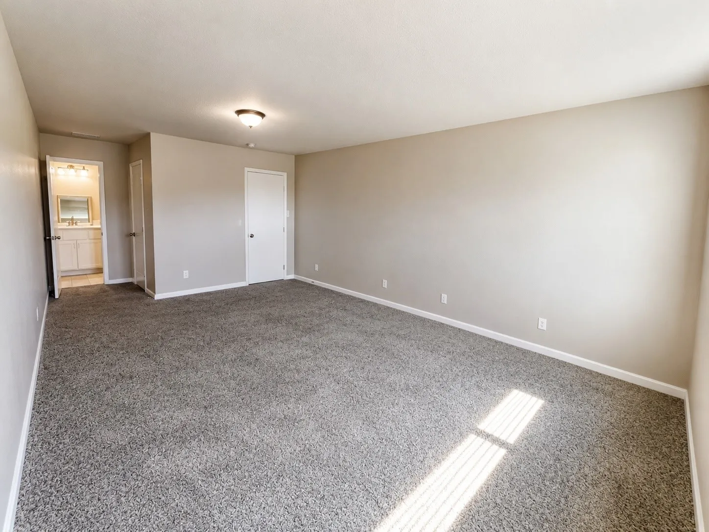 Single Family Residence For Rent in Collin County , 409 Jefferson Avenue, Princeton, Texas 75407, 4 Bedroom, 3 Bathroom, 2 Garage spaces, 2,624 Sqft, built in 1965, Price $2,250, mls#21338298, Real Estate Agent in Princeton, Homes For Rent in Collin county, Homes For Rent in Princeton, Realtor in Princeton Texas, Real Estate Brokerage Independent Realty Texas, Luminita Cordes Realtor