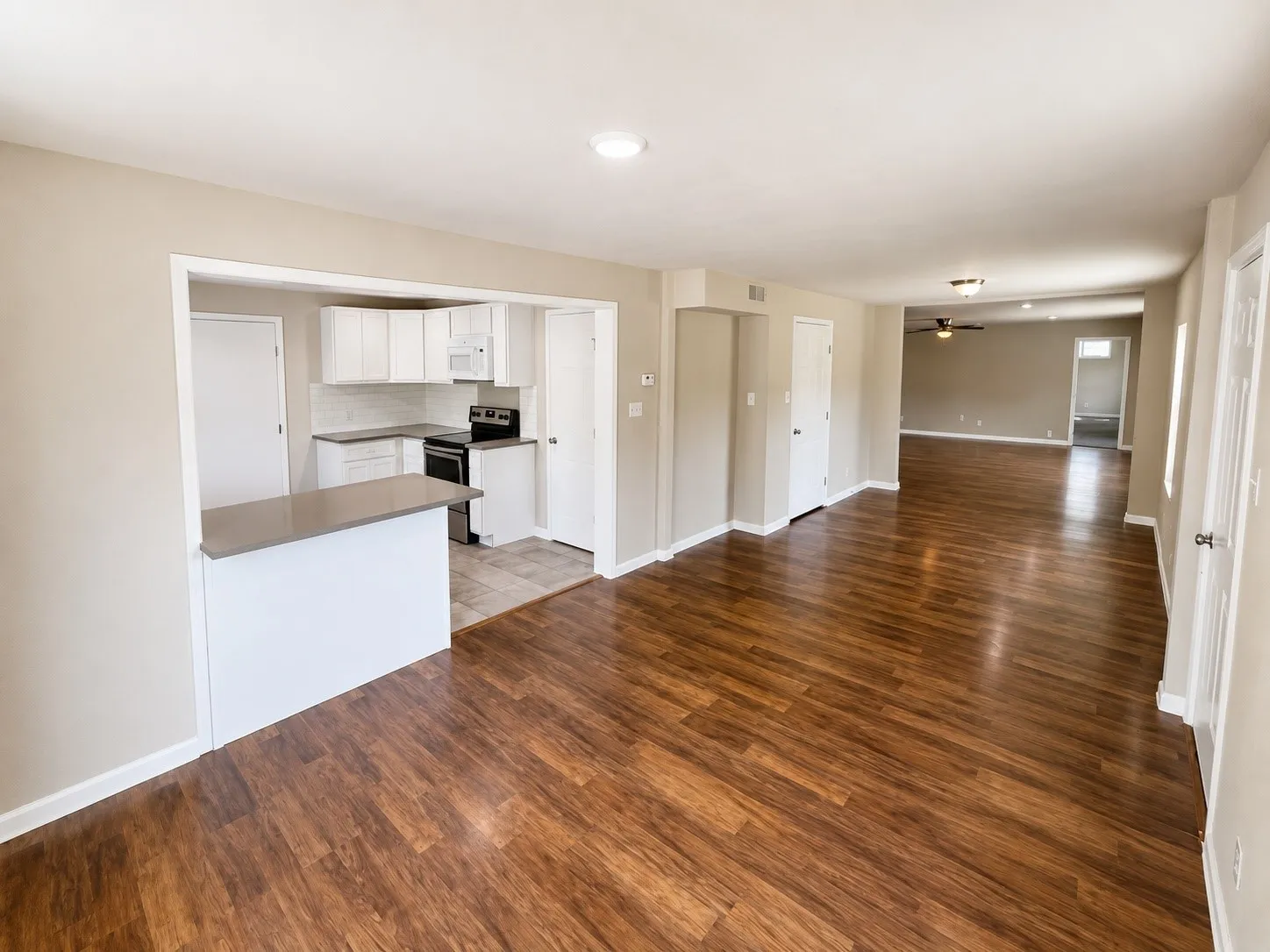 Single Family Residence For Rent in Collin County , 409 Jefferson Avenue, Princeton, Texas 75407, 4 Bedroom, 3 Bathroom, 2 Garage spaces, 2,624 Sqft, built in 1965, Price $2,250, mls#21338298, Real Estate Agent in Princeton, Homes For Rent in Collin county, Homes For Rent in Princeton, Realtor in Princeton Texas, Real Estate Brokerage Independent Realty Texas, Luminita Cordes Realtor
