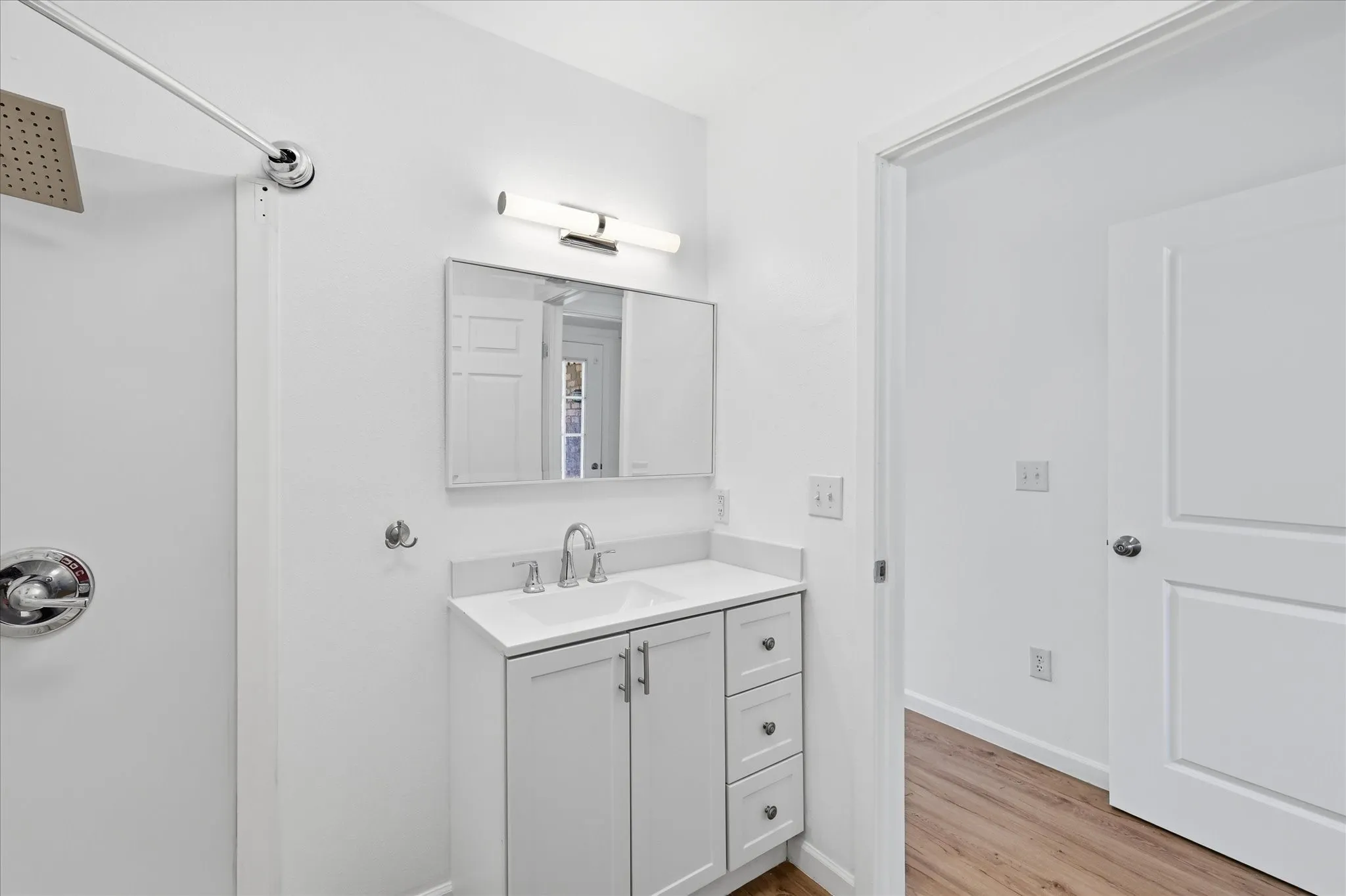 Single Family Residence For Sale in Denton County , 2017 Shawnee Street, Denton, Texas 76209, 4 Bedroom, 2 Bathroom, Garage spaces, 1,236 Sqft, built in 1956, mls#21337438, Real Estate Agent in Denton, Homes For Sale in Denton county, Homes For Sale in Denton, Realtor in Denton Texas, Real Estate Brokerage Independent Realty Texas, Luminita Cordes Realtor