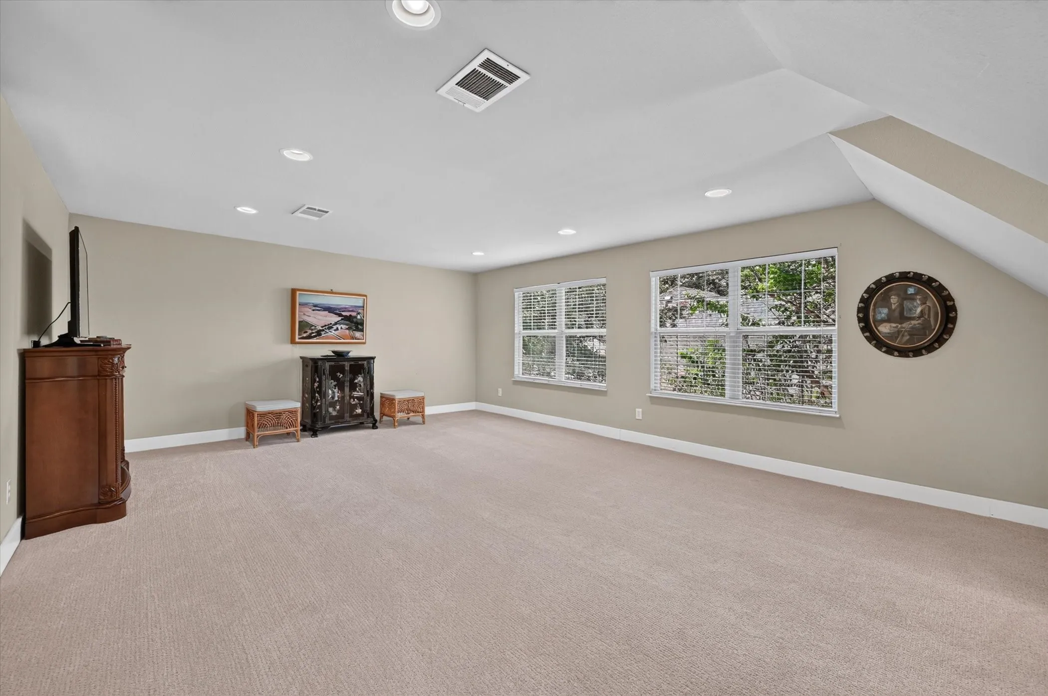 Single Family Residence For Sale in Denton County , 4009 Andrew Avenue, Denton, Texas 76210, 4 Bedroom, 3 Bathroom, 3 Garage spaces, 2,843 Sqft, built in 2005, mls#21322956, Real Estate Agent in Denton, Homes For Sale in Denton county, Homes For Sale in Denton, Realtor in Denton Texas, Real Estate Brokerage Independent Realty Texas, Luminita Cordes Realtor