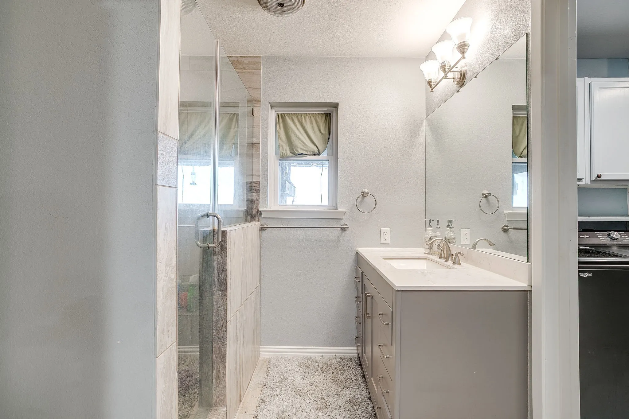 Farm For Sale in Parker County , 207 Trails End, Poolville, Texas 76487, 3 Bedrooms, 3 Bathrooms, Garage spaces, 2,208 Sqft, built in 1987, Price $950,000, mls#21335275, Real Estate Agent in Poolville, Homes For Sale in Parker county, Homes For Sale in Poolville, Realtor in Poolville Texas, Real Estate Brokerage Independent Realty Texas, Luminita Cordes Realtor