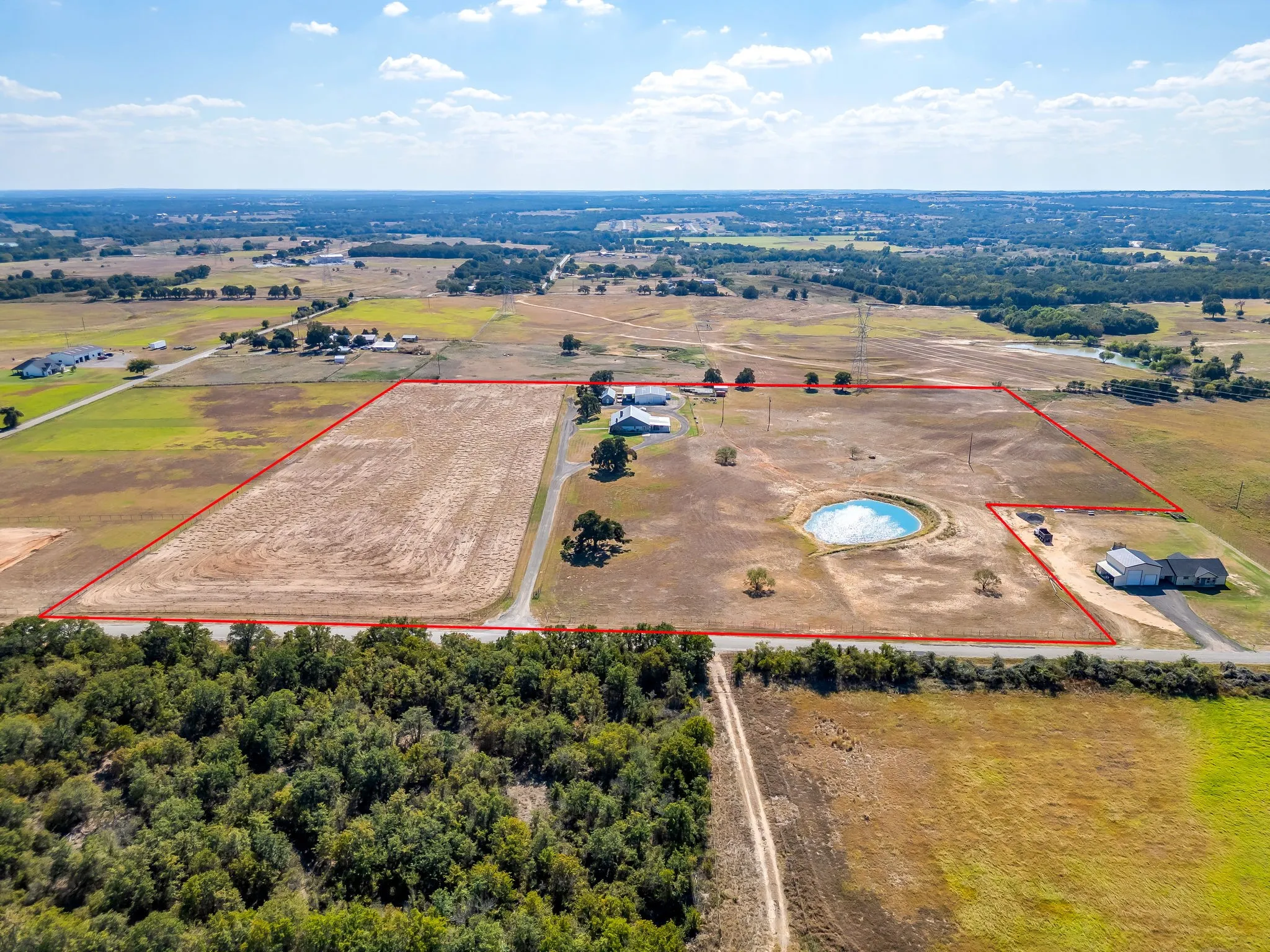 Farm For Sale in Parker County , 207 Trails End, Poolville, Texas 76487, 3 Bedrooms, 3 Bathrooms, Garage spaces, 2,208 Sqft, built in 1987, Price $950,000, mls#21335275, Real Estate Agent in Poolville, Homes For Sale in Parker county, Homes For Sale in Poolville, Realtor in Poolville Texas, Real Estate Brokerage Independent Realty Texas, Luminita Cordes Realtor