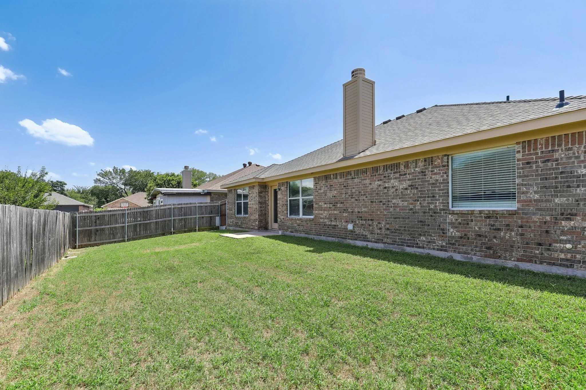 Single Family Residence For Rent in Tarrant County , 1702 La Caya Drive, Mansfield, Texas 76063, 4 Bedroom, 2 Bathroom, 2 Garage spaces, 1,777 Sqft, built in 2007, mls#21337761, Real Estate Agent in Mansfield, Homes For Rent in Tarrant county, Homes For Rent in Mansfield, Realtor in Mansfield Texas, Real Estate Brokerage Independent Realty Texas, Luminita Cordes Realtor
