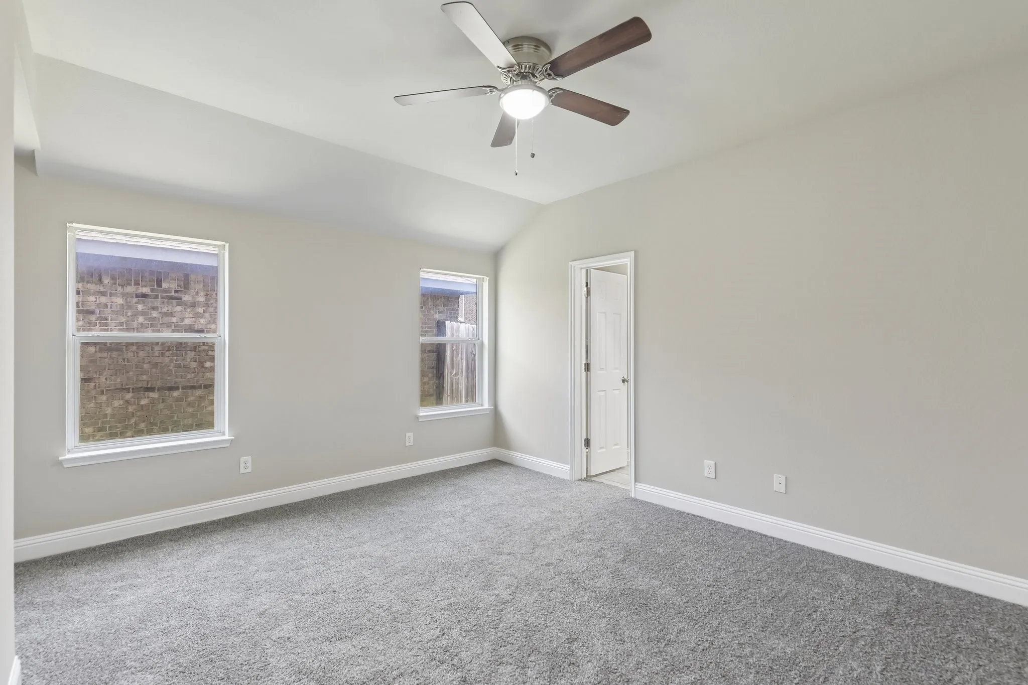 Single Family Residence For Rent in Tarrant County , 1702 La Caya Drive, Mansfield, Texas 76063, 4 Bedroom, 2 Bathroom, 2 Garage spaces, 1,777 Sqft, built in 2007, mls#21337761, Real Estate Agent in Mansfield, Homes For Rent in Tarrant county, Homes For Rent in Mansfield, Realtor in Mansfield Texas, Real Estate Brokerage Independent Realty Texas, Luminita Cordes Realtor
