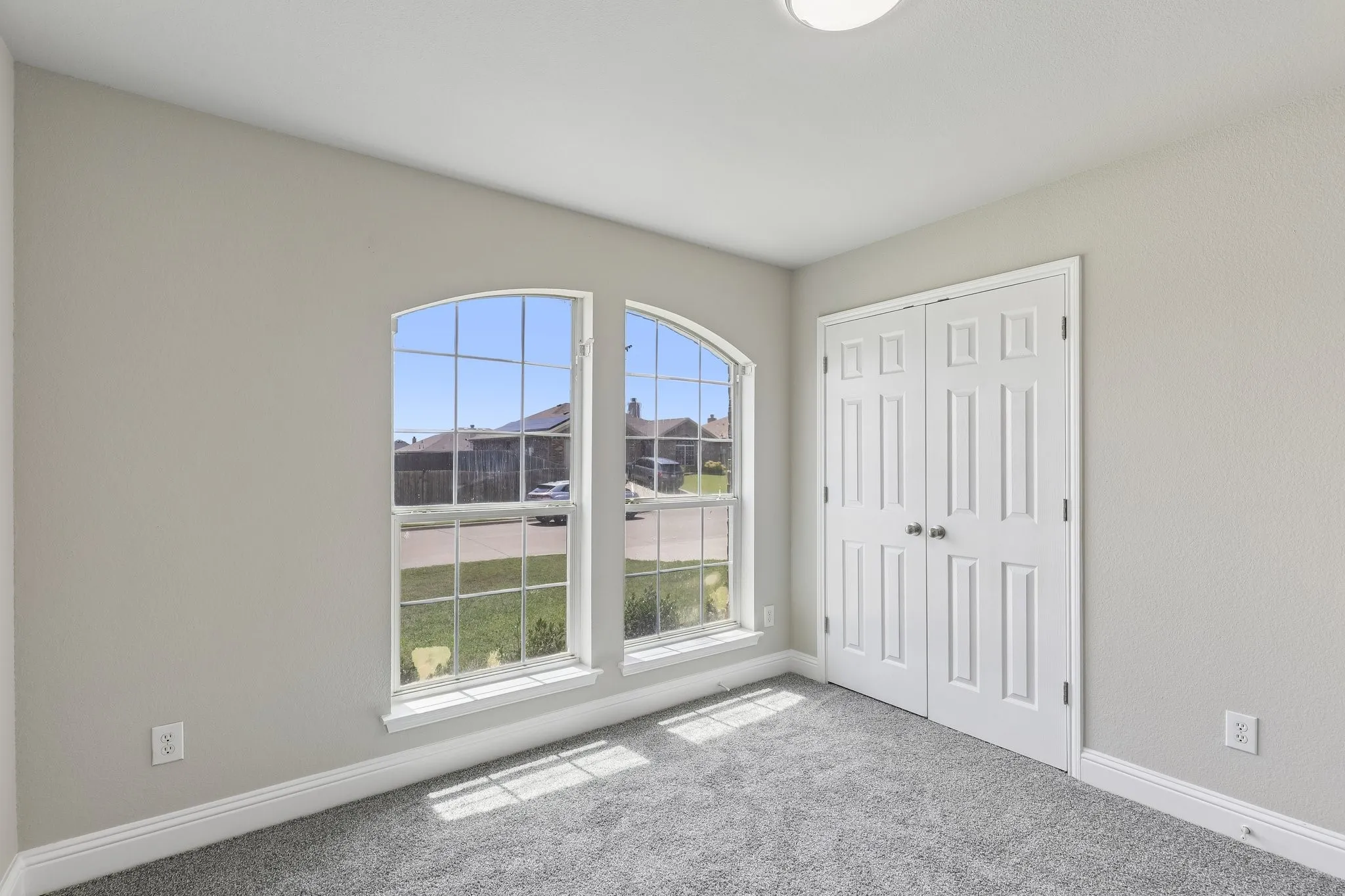 Single Family Residence For Rent in Tarrant County , 1702 La Caya Drive, Mansfield, Texas 76063, 4 Bedroom, 2 Bathroom, 2 Garage spaces, 1,777 Sqft, built in 2007, mls#21337761, Real Estate Agent in Mansfield, Homes For Rent in Tarrant county, Homes For Rent in Mansfield, Realtor in Mansfield Texas, Real Estate Brokerage Independent Realty Texas, Luminita Cordes Realtor