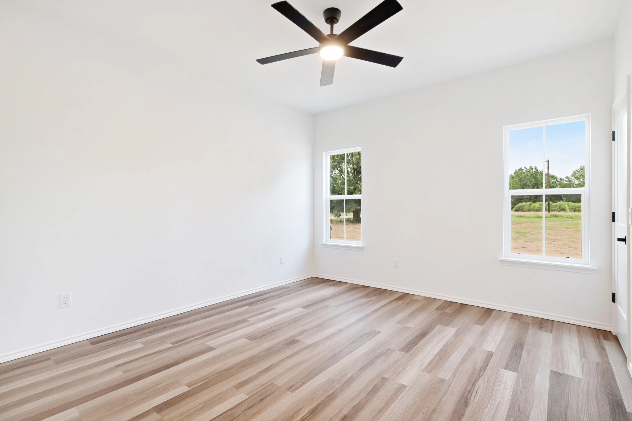 Single Family Residence For Sale in Lamar County , 829 Private Road 44005, Blossom, Texas 75416, 4 Bedroom, 3 Bathroom, 2 Garage spaces, 2,669 Sqft, built in 2026, mls#21337075, Real Estate Agent in Blossom, Homes For Sale in Lamar county, Homes For Sale in Blossom, Realtor in Blossom Texas, Real Estate Brokerage Independent Realty Texas, Luminita Cordes Realtor