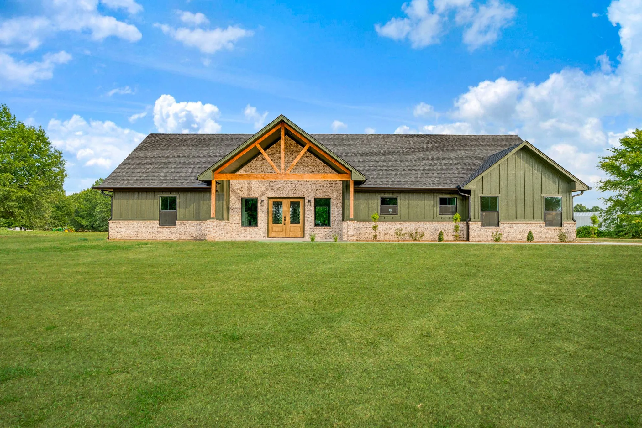 Single Family Residence For Sale in Lamar County , 829 Private Road 44005, Blossom, Texas 75416, 4 Bedroom, 3 Bathroom, 2 Garage spaces, 2,669 Sqft, built in 2026, mls#21337075, Real Estate Agent in Blossom, Homes For Sale in Lamar county, Homes For Sale in Blossom, Realtor in Blossom Texas, Real Estate Brokerage Independent Realty Texas, Luminita Cordes Realtor